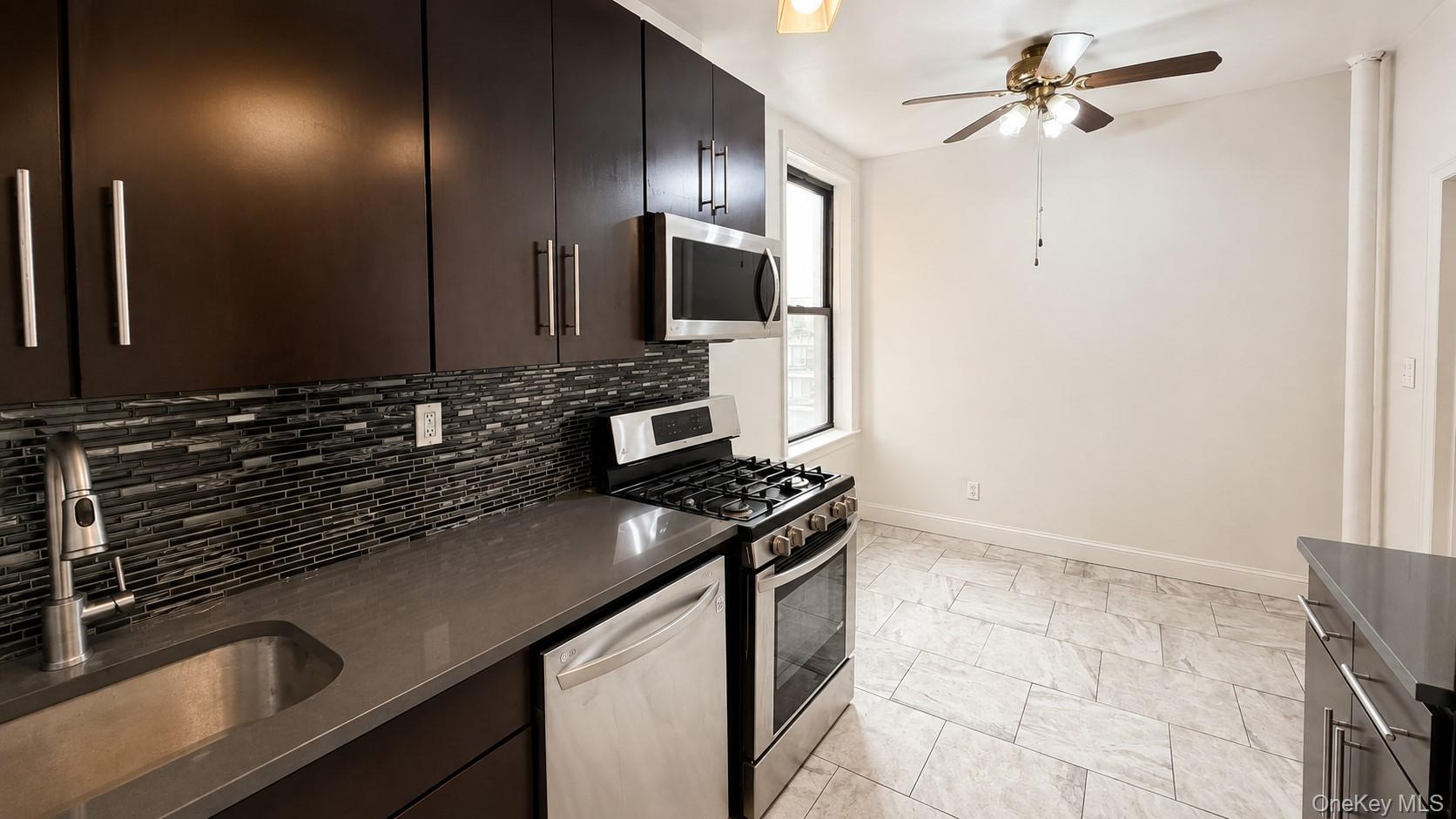 5 Circuit Road, Unit A30 photo 2