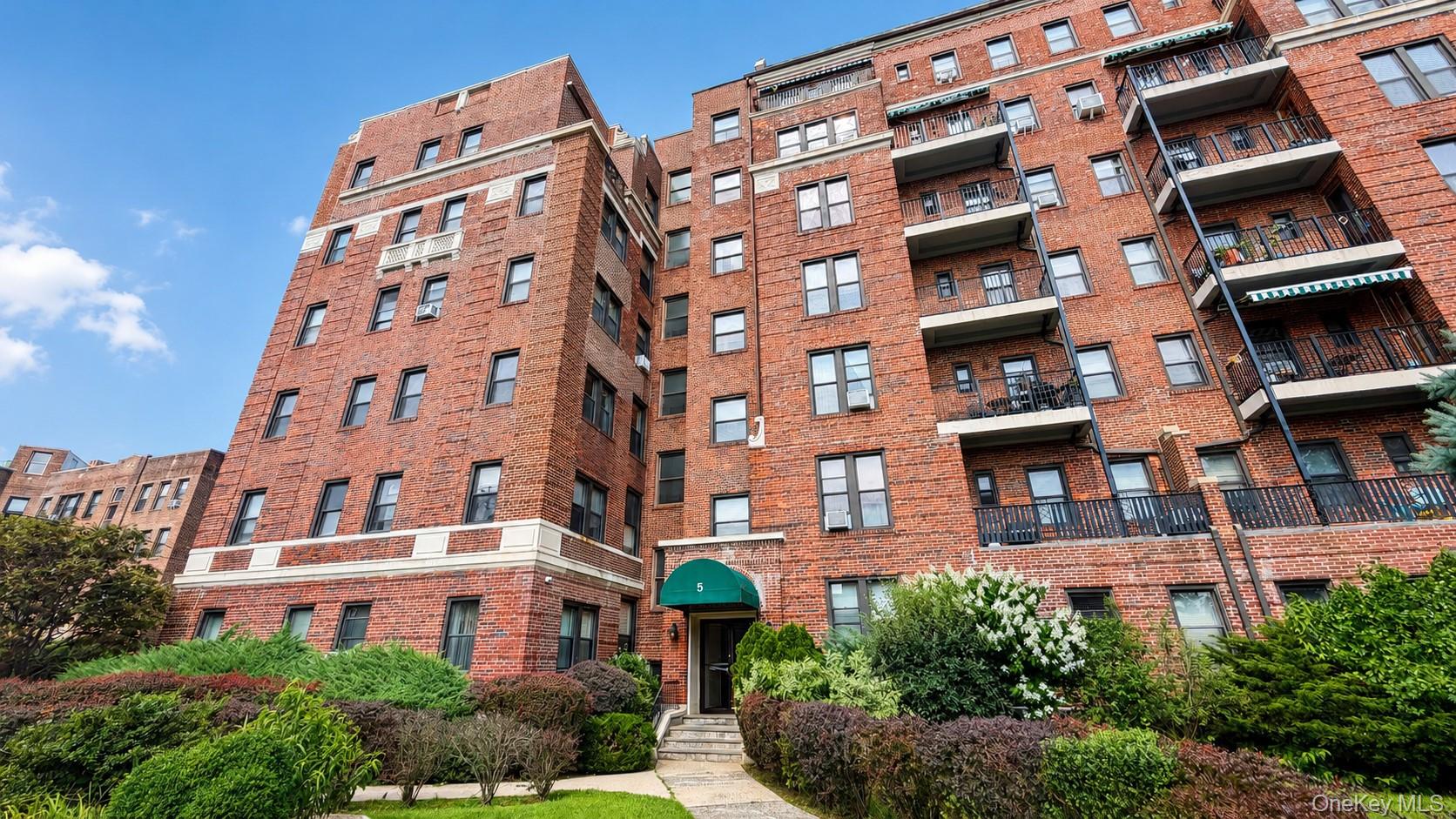 5 Circuit Road, Unit A30