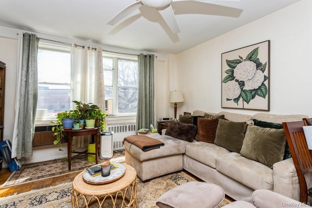25 Franklin Avenue, Unit 2A photo 6