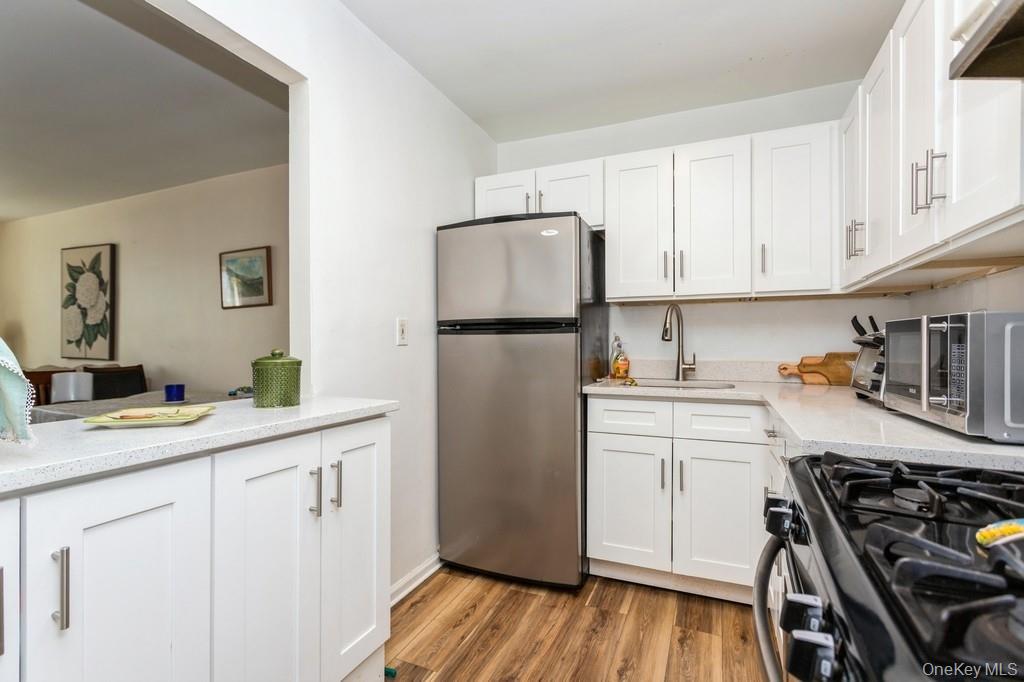 25 Franklin Avenue, Unit 2A photo 9