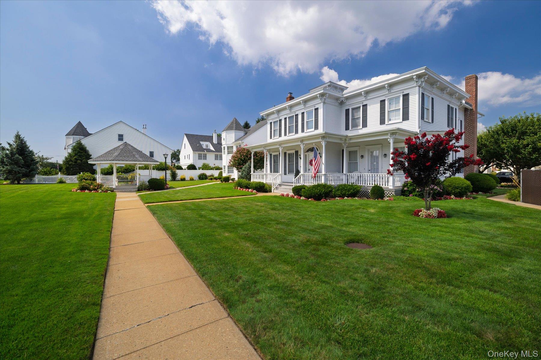 1 Ridgewood Drive – For Sale