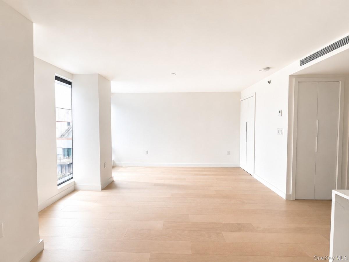 144-49 Northern Boulevard, Unit 722