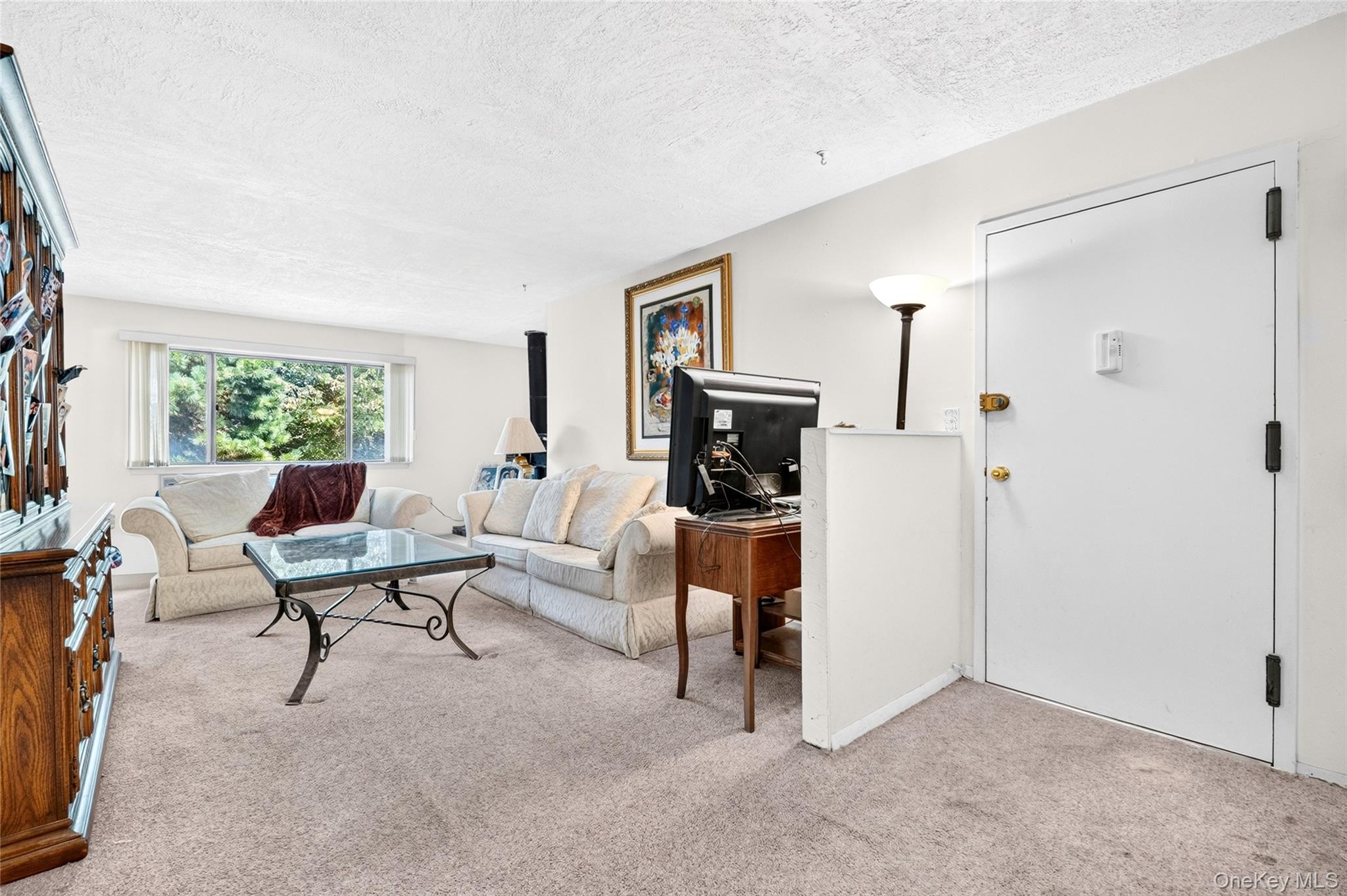 24 Richard Court, Unit Bldg 2 photo 6