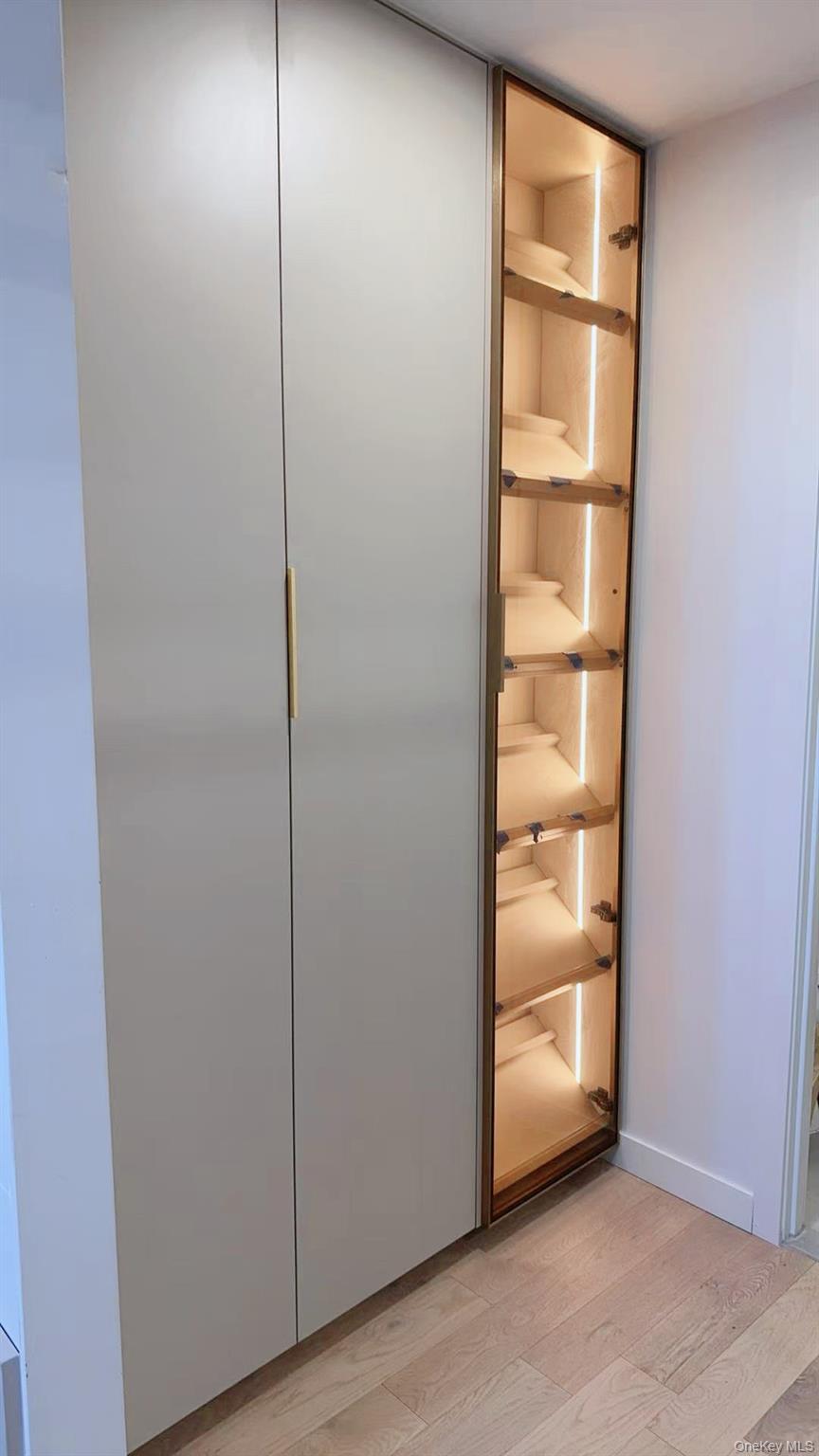 131-02B 40th Road, Unit 4U photo 9
