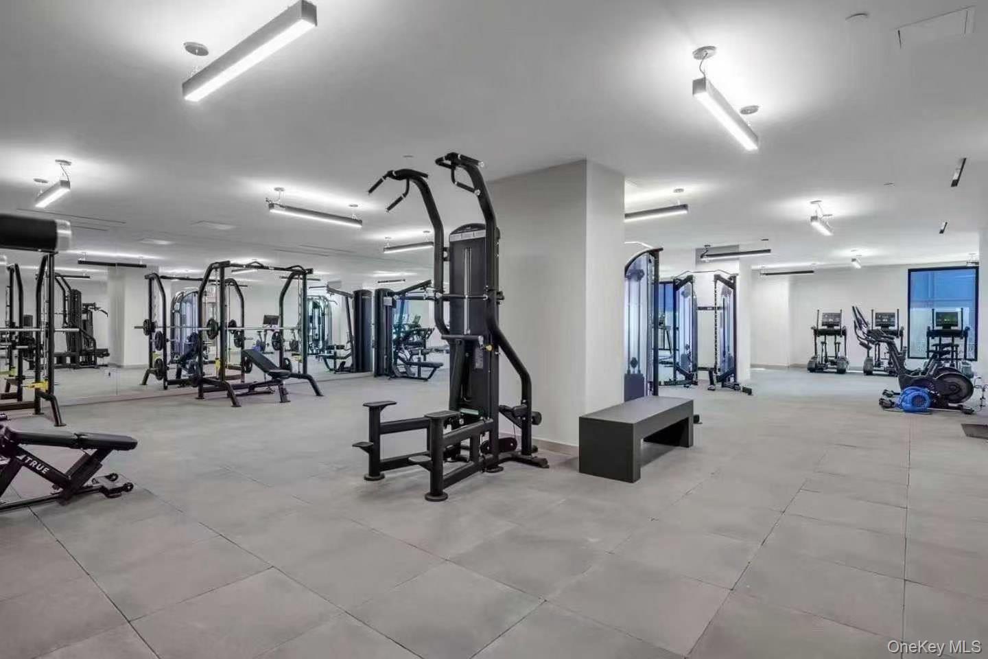 131-02B 40th Road, Unit 4U photo 14