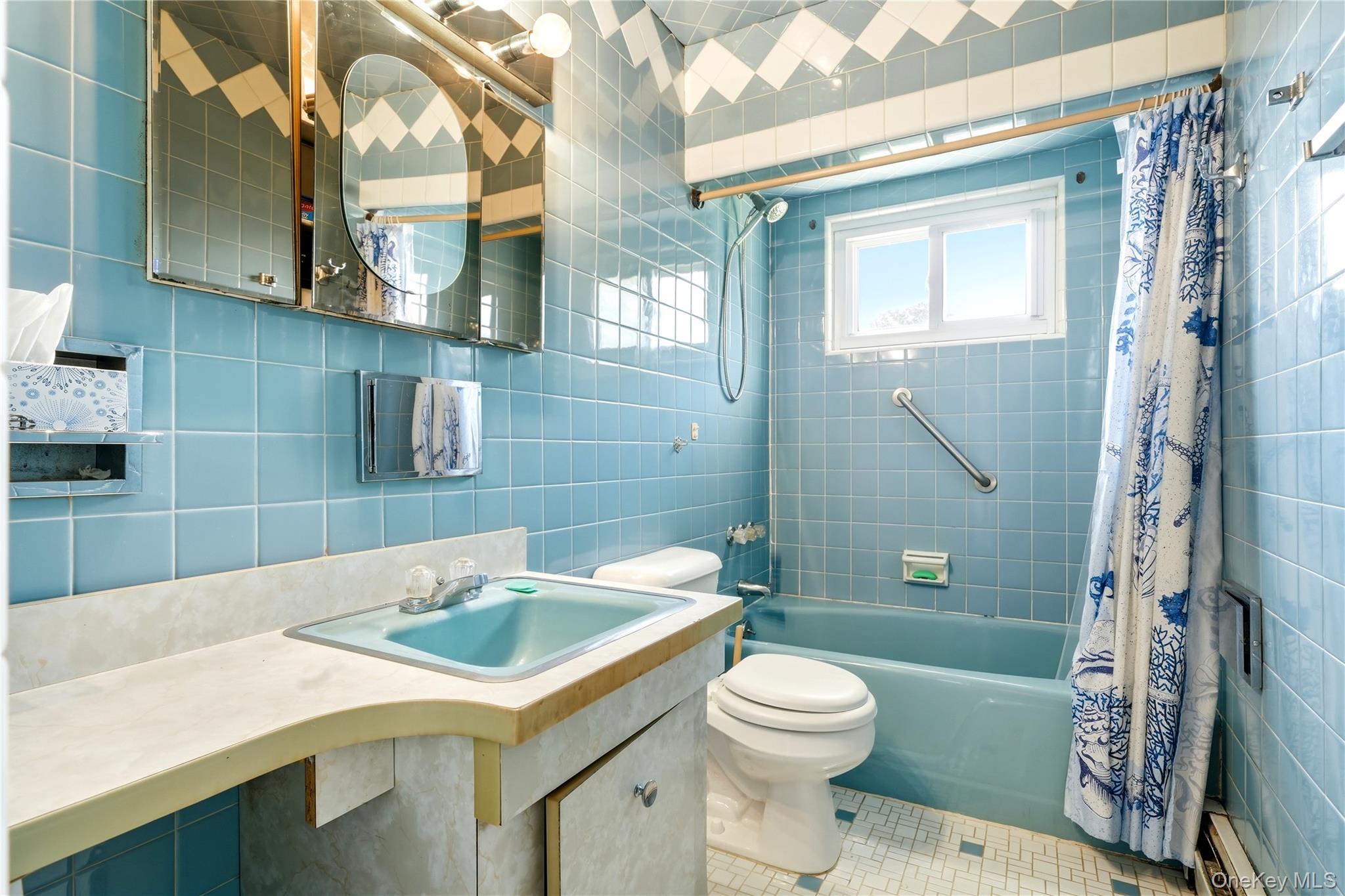 835 7th Street – For Sale photo 15