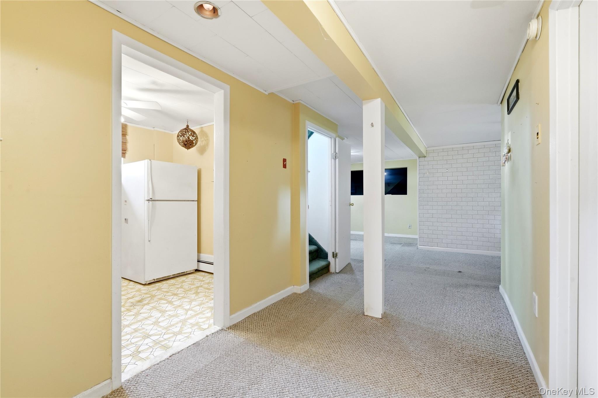835 7th Street – For Sale photo 17