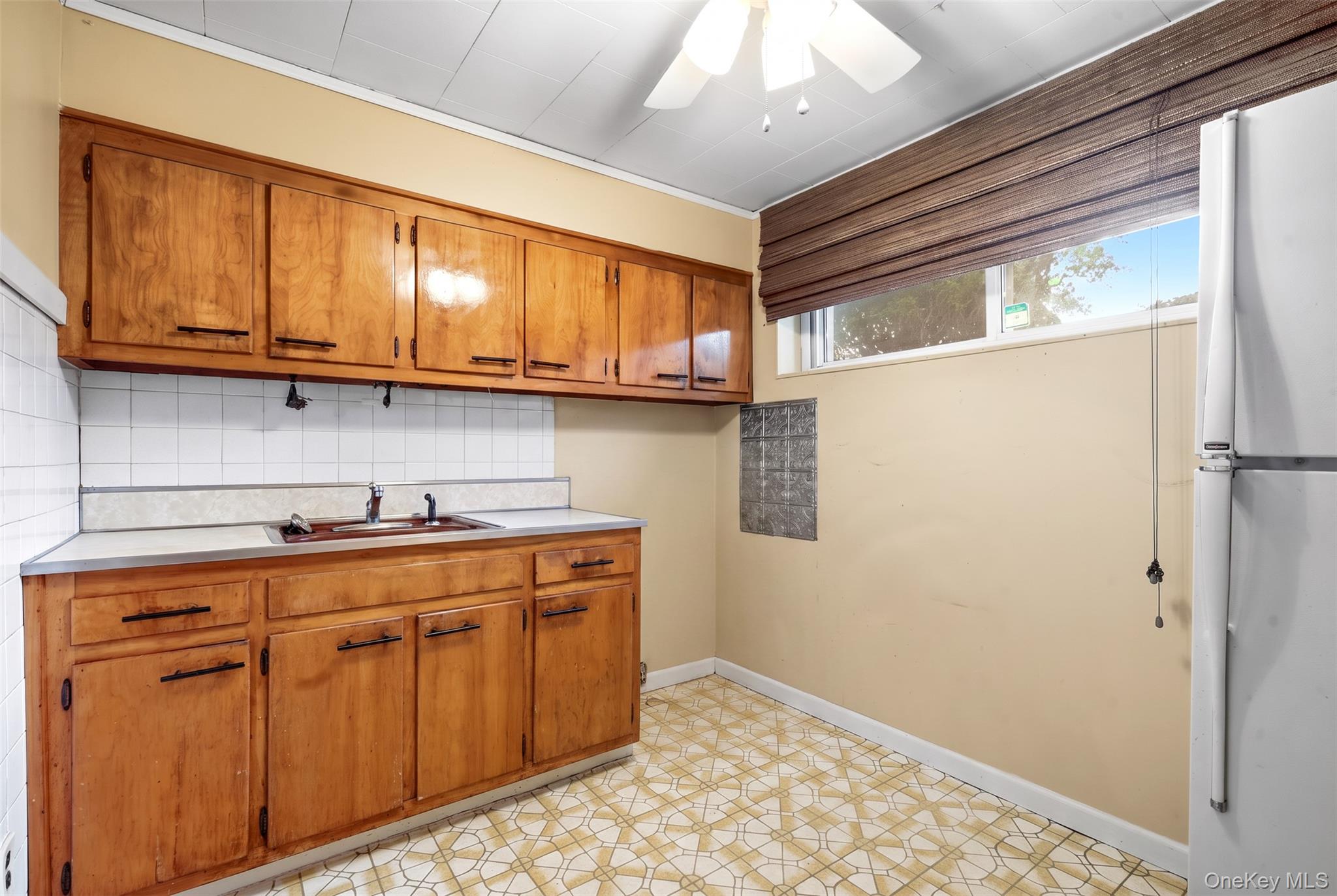 835 7th Street – For Sale photo 19