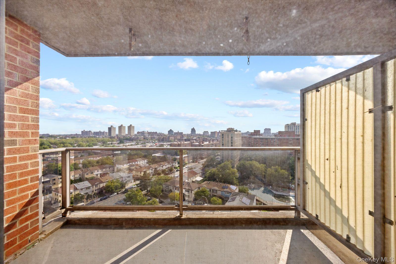 61-20 Grand Central Parkway, Unit A1508 photo 20