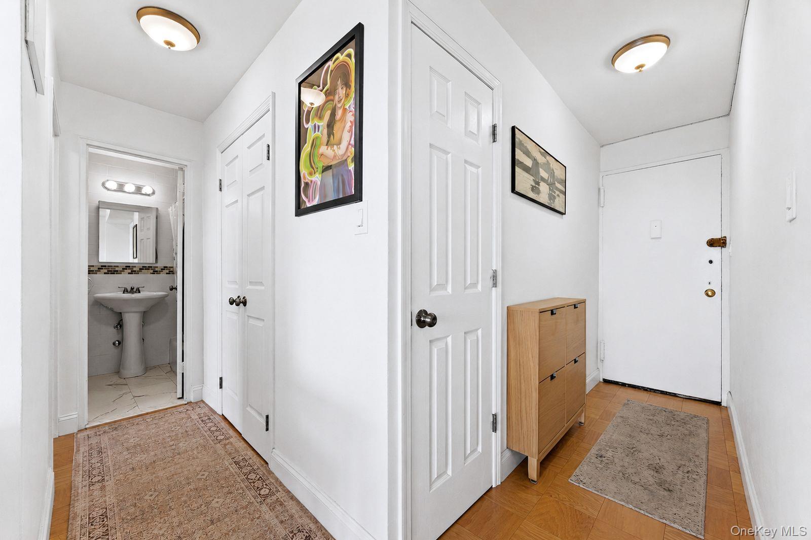 61-20 Grand Central Parkway, Unit A1508 photo 15