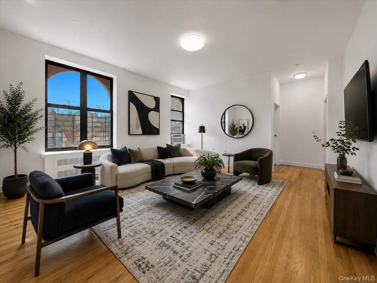 51 W 106th Street, Unit 5D photo 4