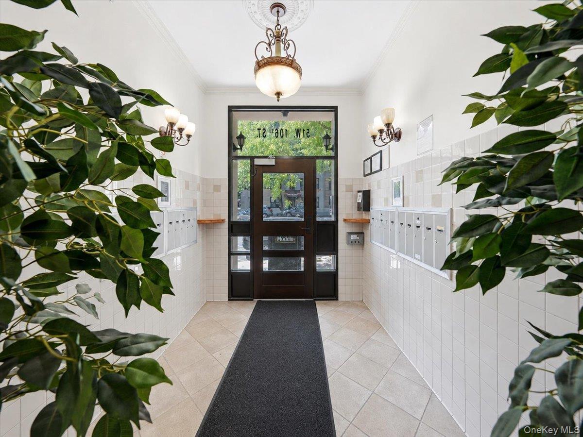 51 W 106th Street, Unit 5D photo 3