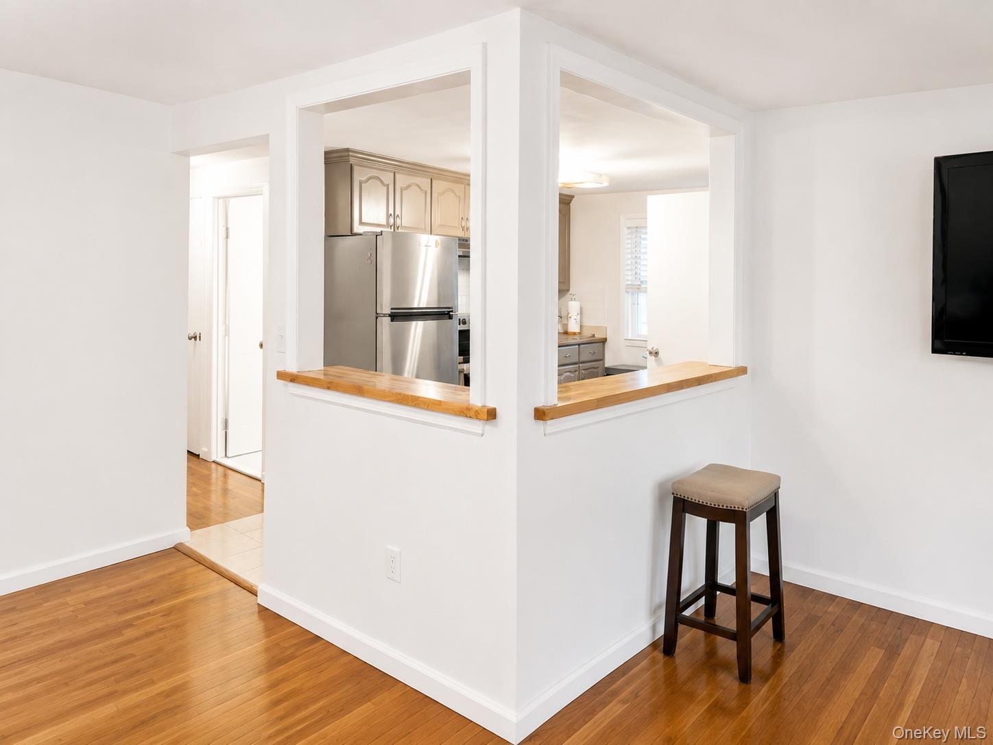 100 Lee Avenue, Unit 2nd Flr photo 8