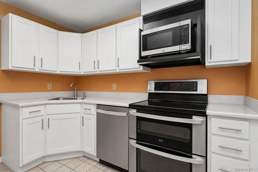137 Fields Lane – For Sale photo 5