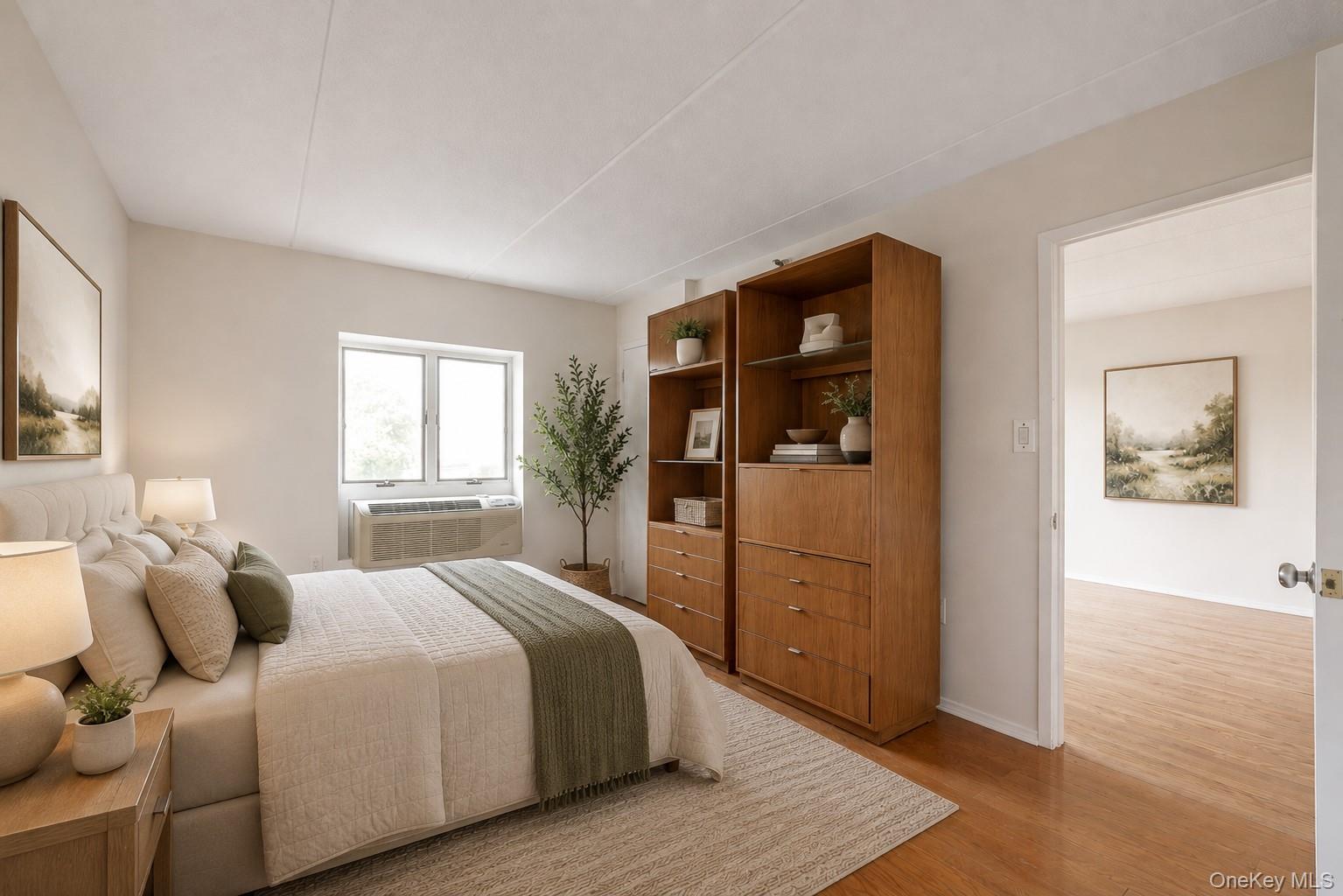 205 Mineola Boulevard, Unit 3G photo 15