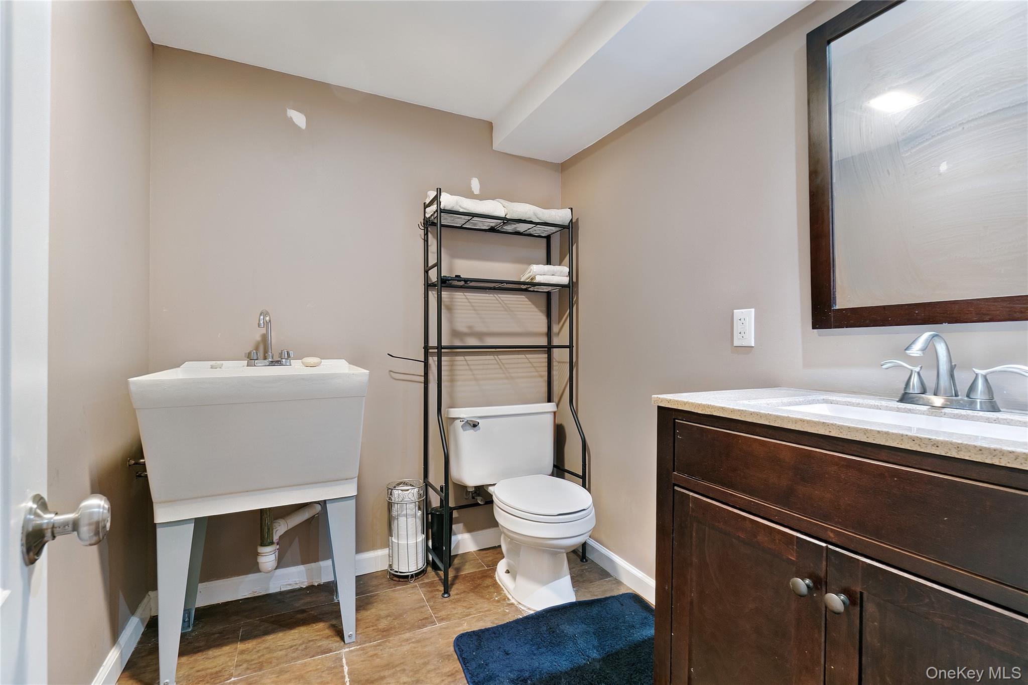 158-23 92nd Street – For Sale photo 27