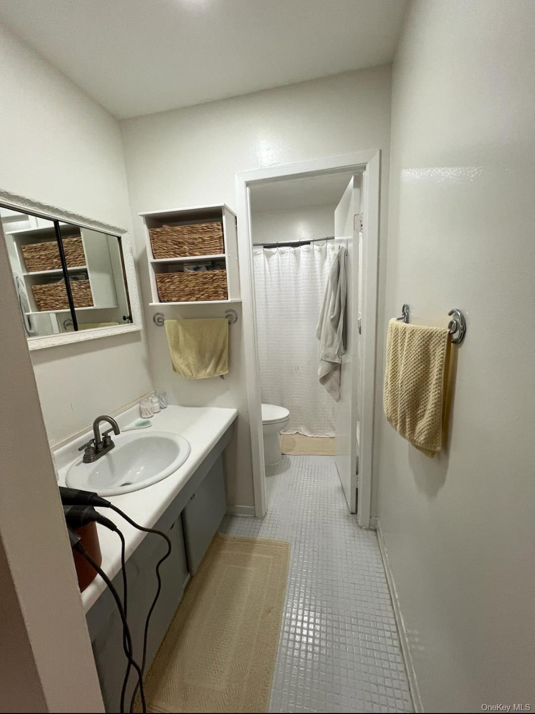 6037 Delafield Avenue, Unit 2 photo 7