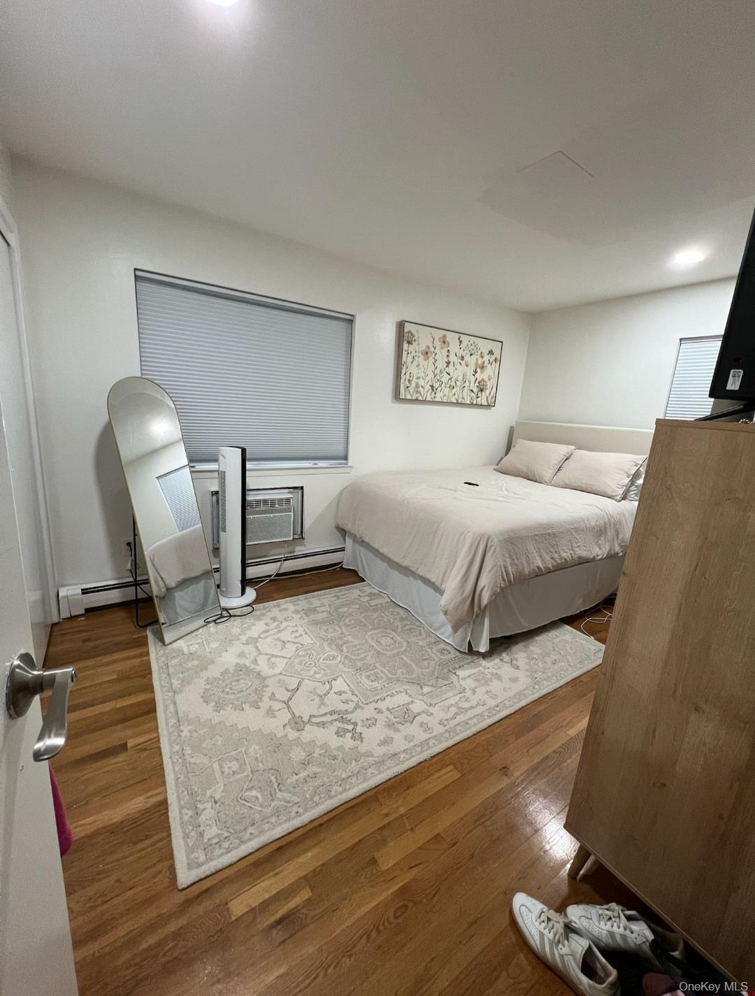 6037 Delafield Avenue, Unit 2 photo 10