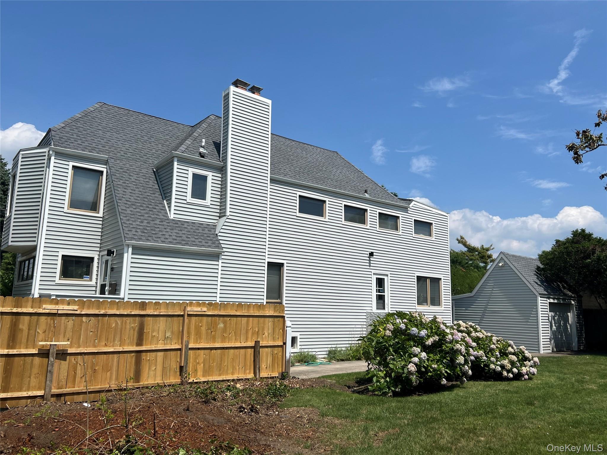 88 Erie Avenue – For Sale photo 18