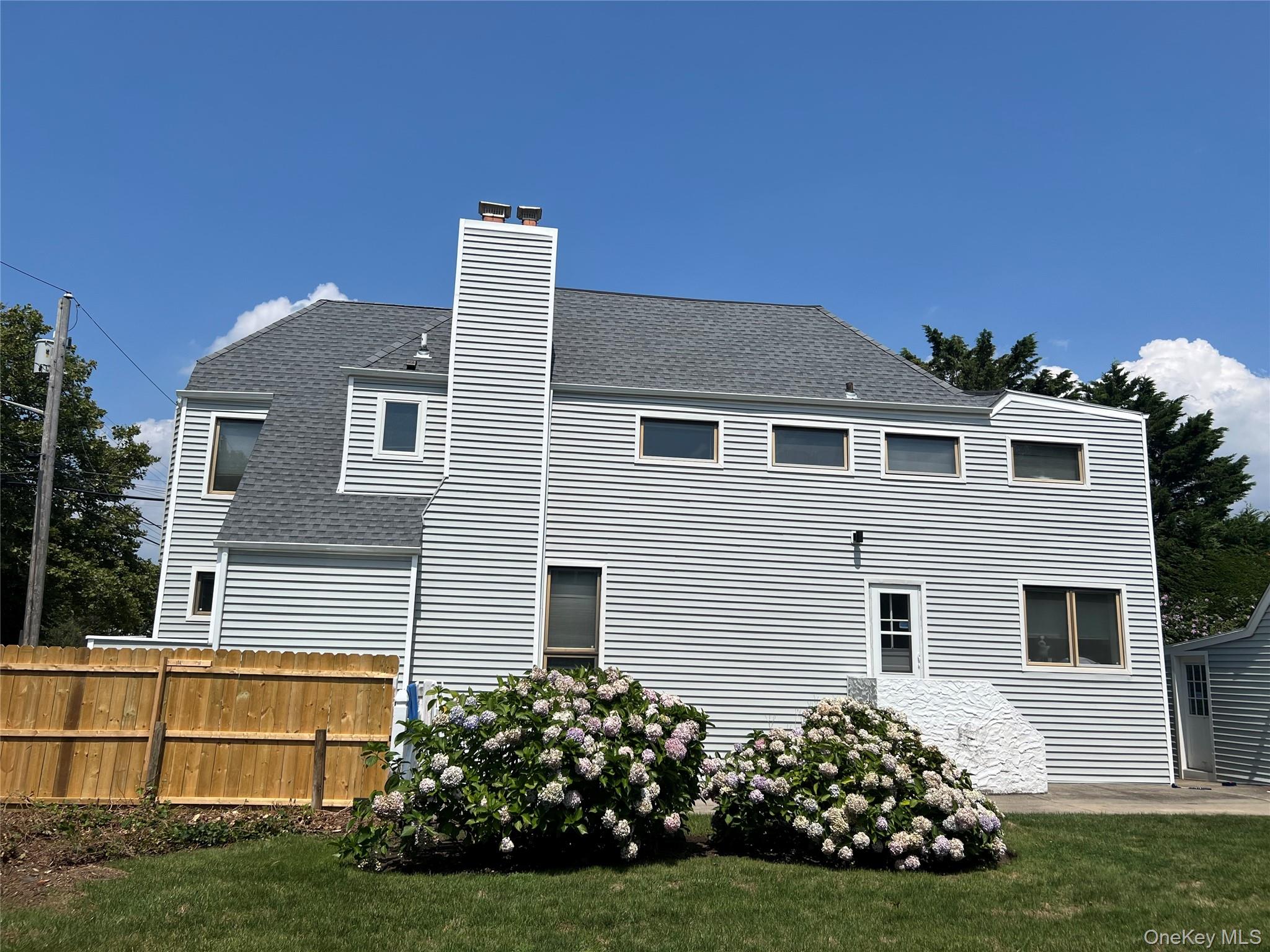 88 Erie Avenue – For Sale photo 2