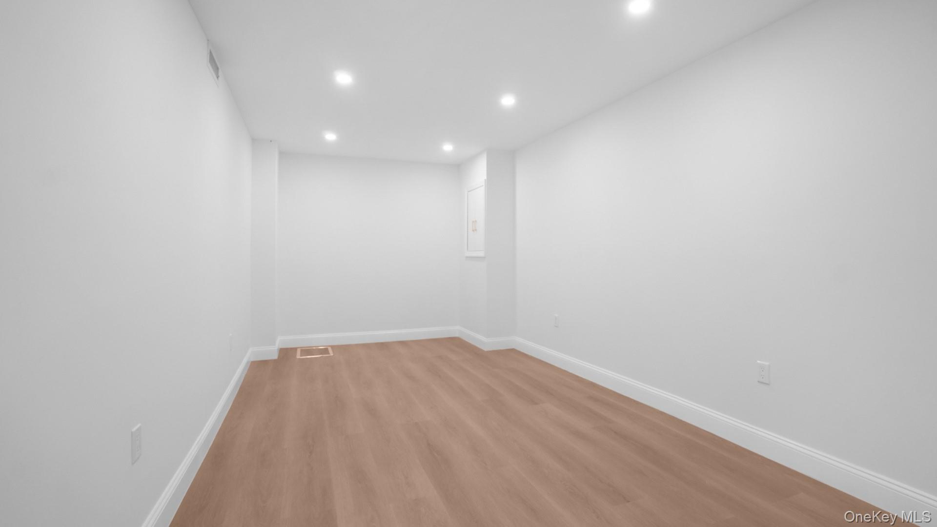 263 Quincy Avenue – For Sale photo 16