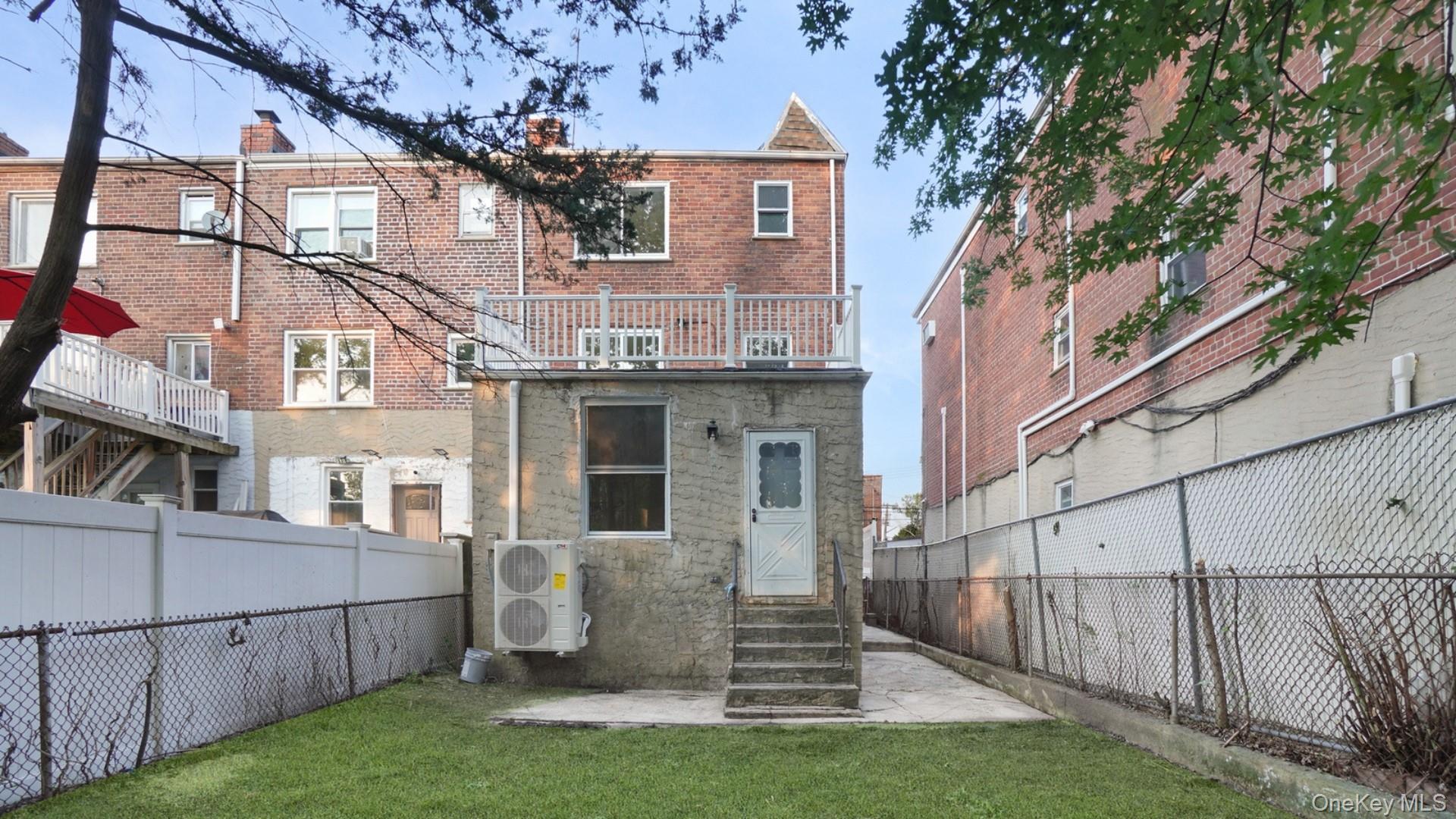 263 Quincy Avenue – For Sale photo 26