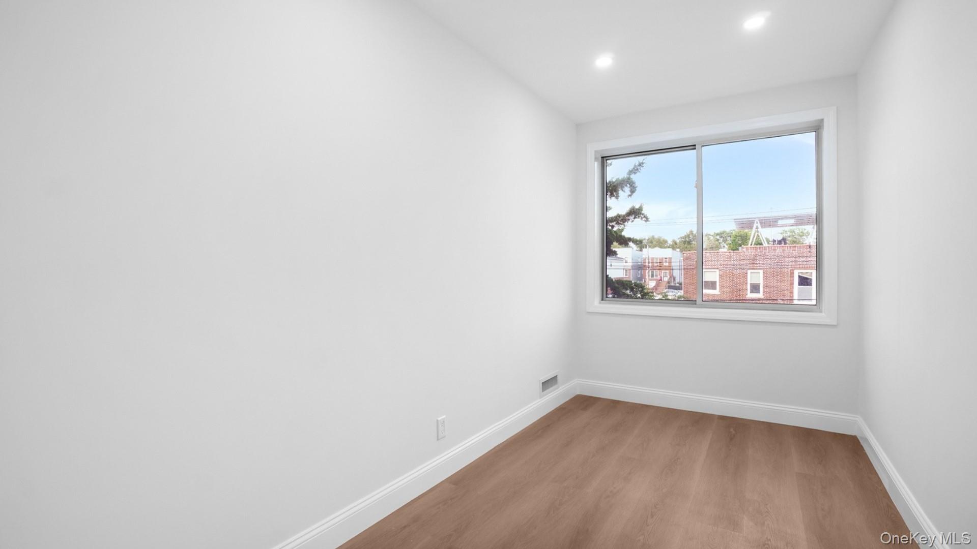 263 Quincy Avenue – For Sale photo 15