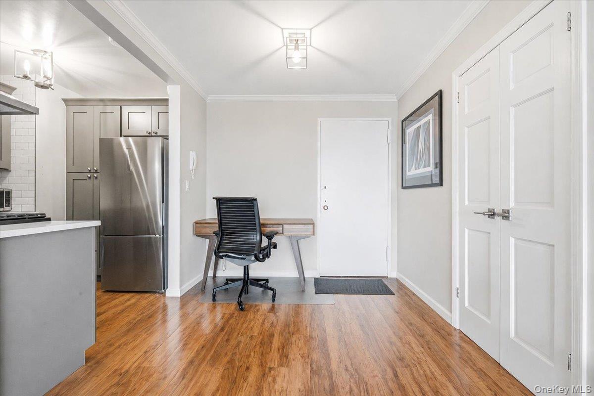 7025 Yellowstone Boulevard, Unit 8Q photo 5