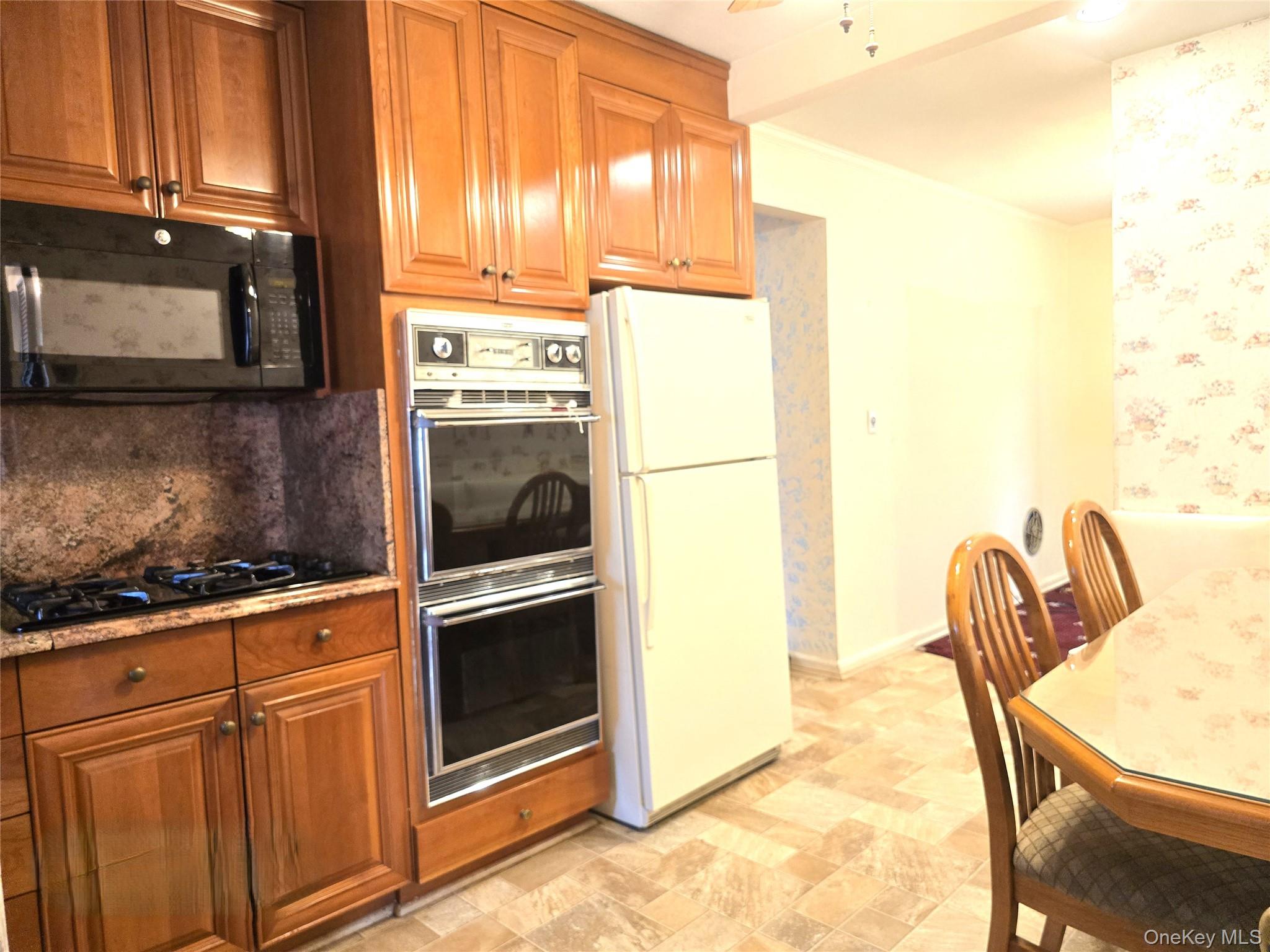 6515 180th Street – For Sale photo 7