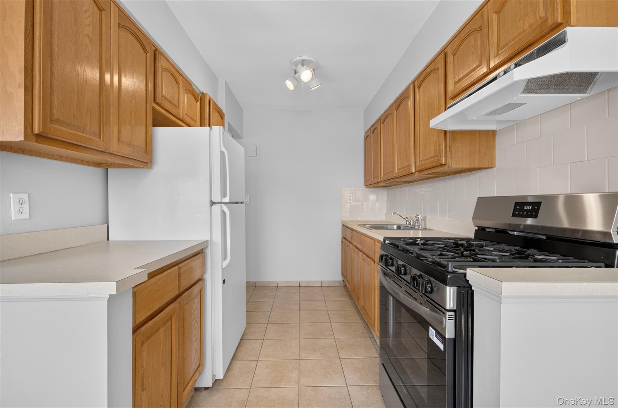 6144 164th Street – For Sale photo 4