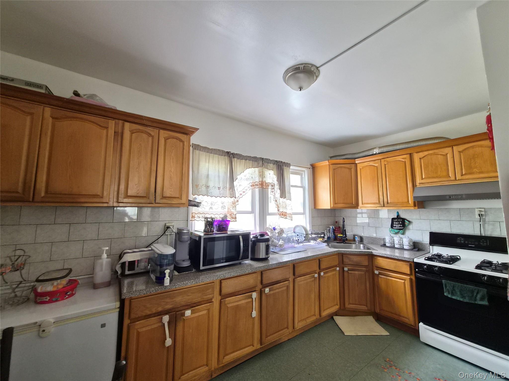 1153 Virginia Avenue – For Sale photo 22