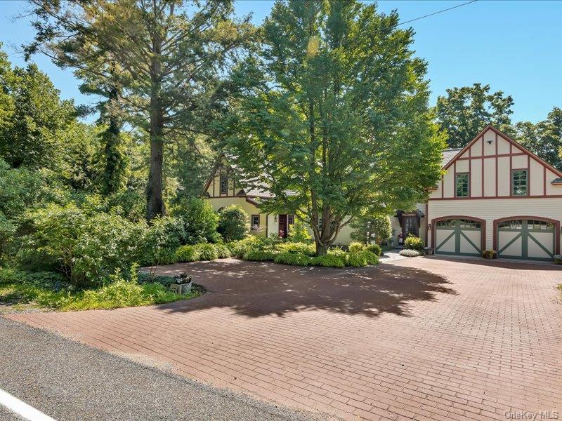 674 Crescent Avenue – For Sale photo 5