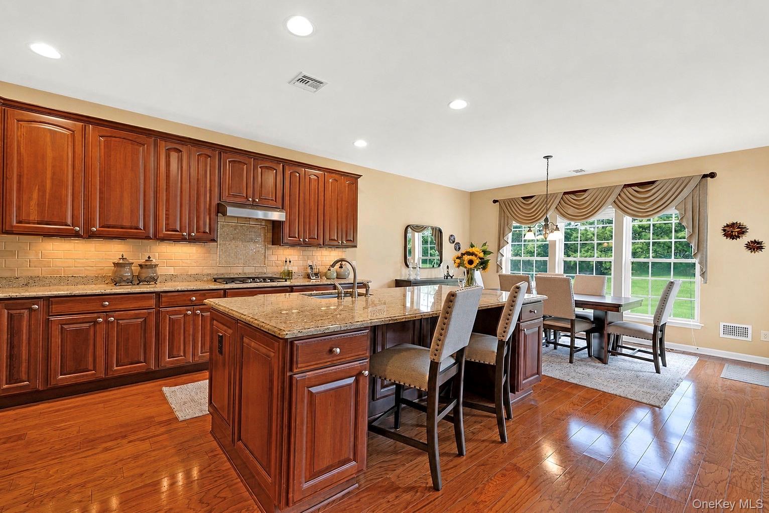 79 Samantha Circle – For Sale photo 11