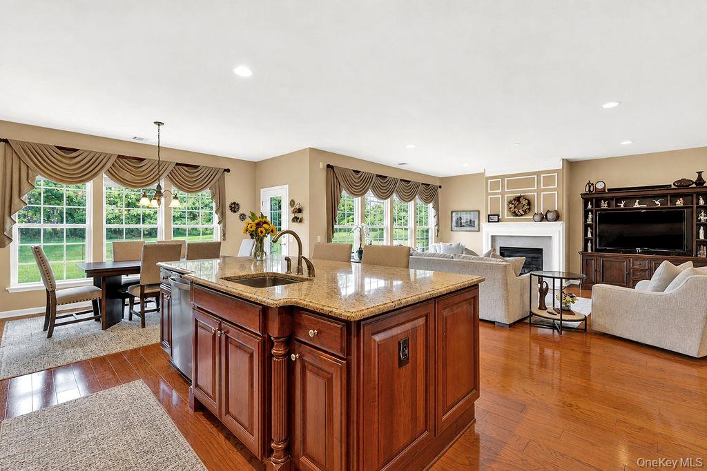 79 Samantha Circle – For Sale photo 14
