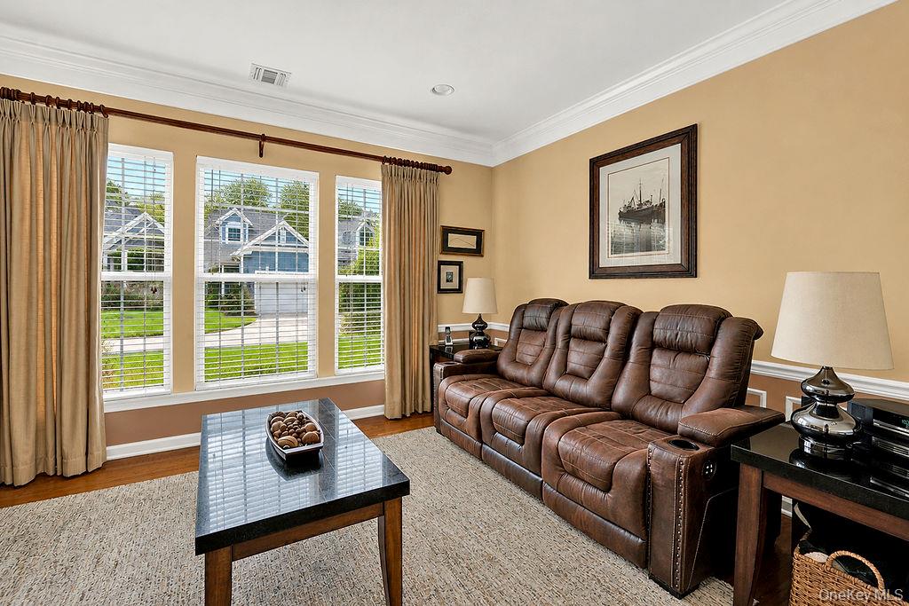79 Samantha Circle – For Sale photo 6