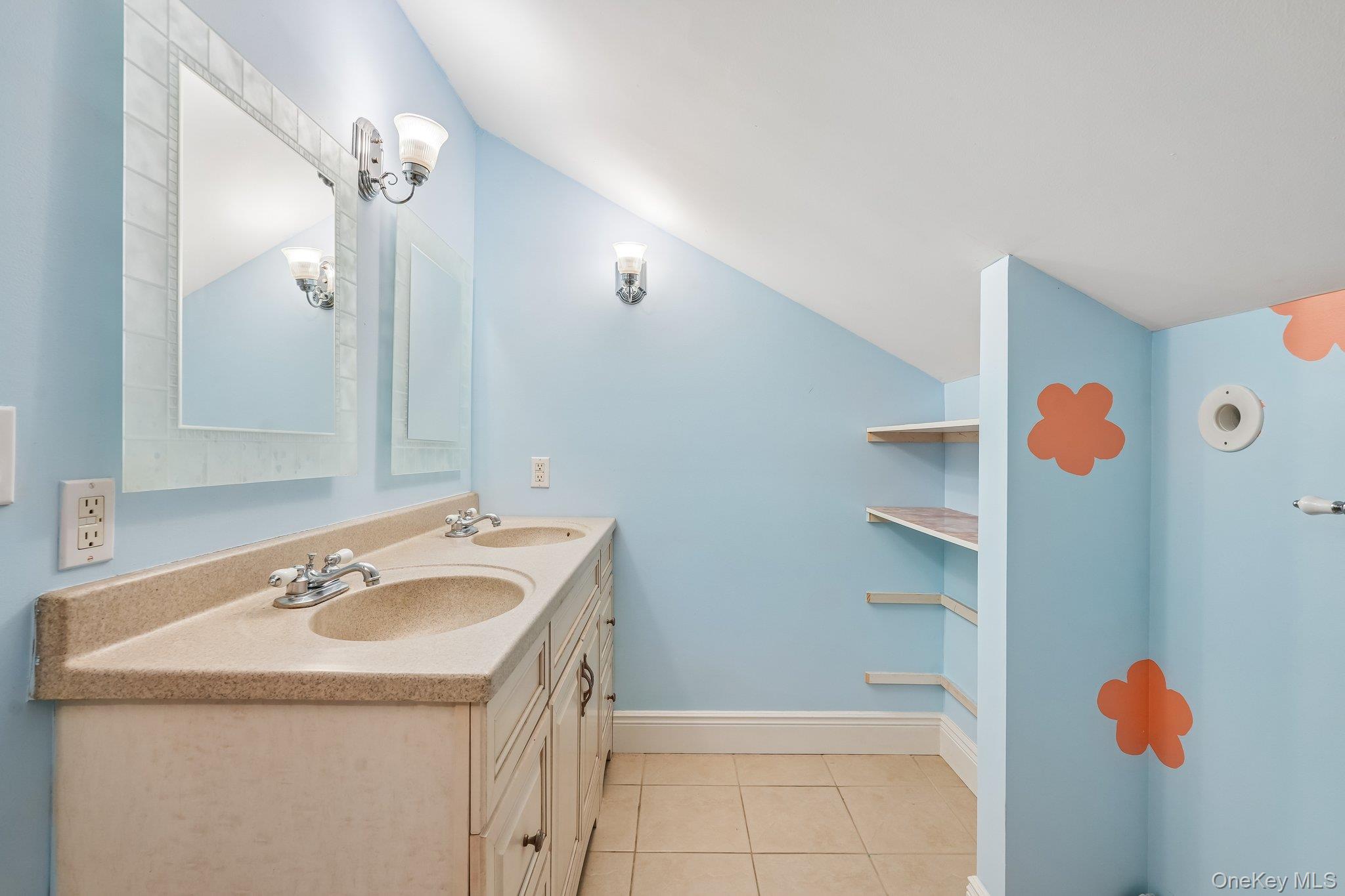 55 Strawtown Road – For Sale photo 36