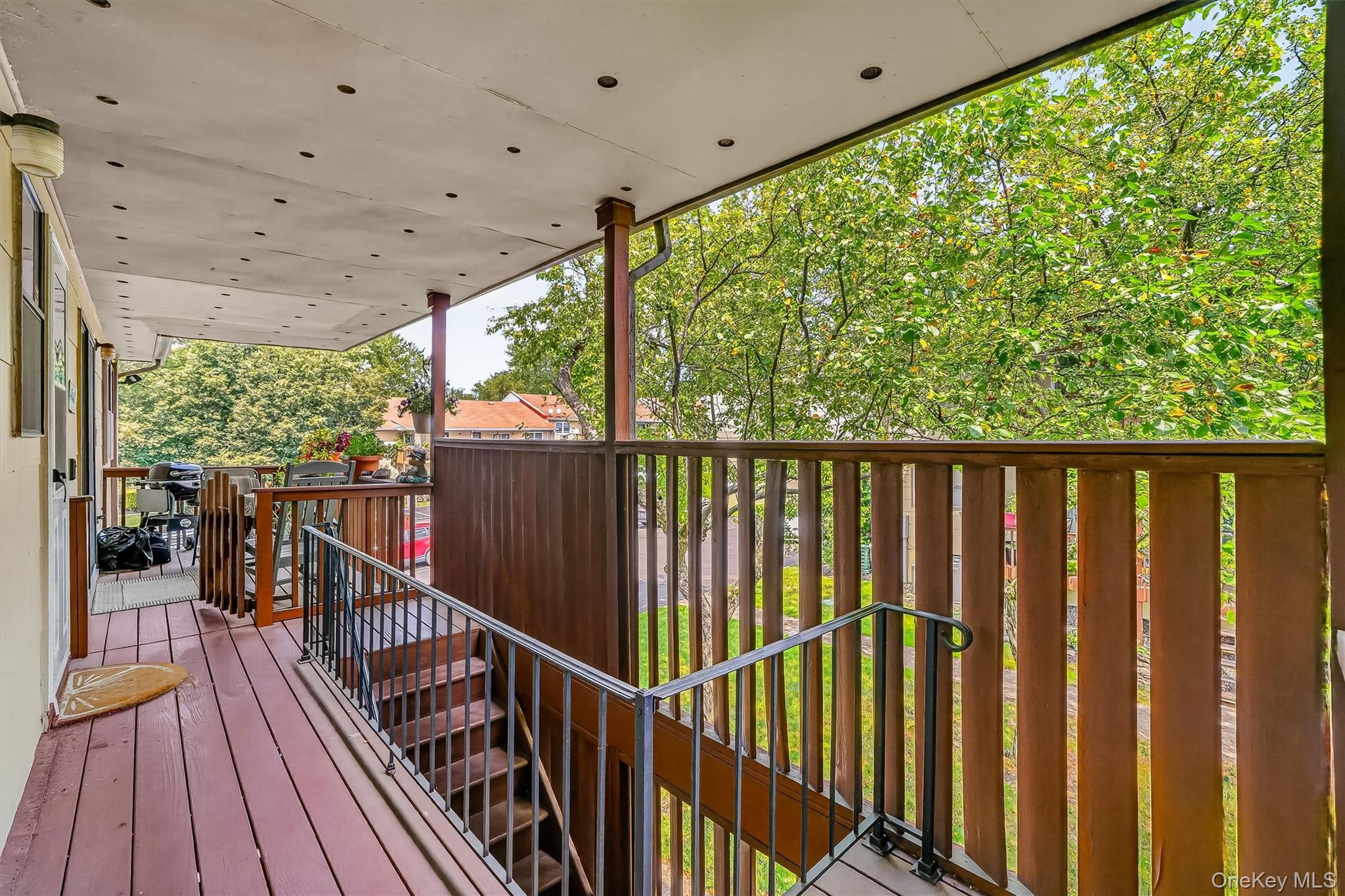 38 Milford Lane – For Sale photo 35