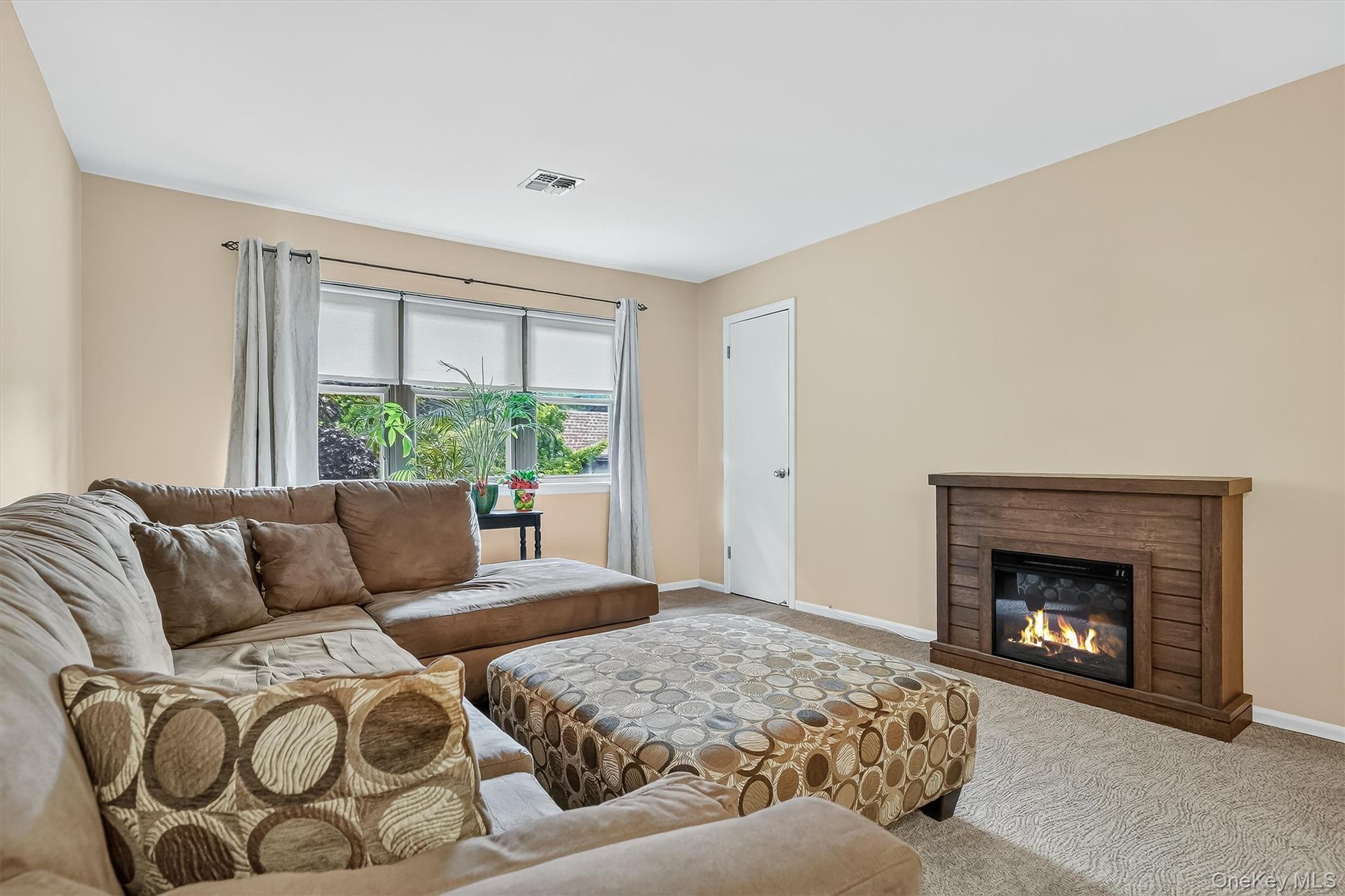 38 Milford Lane – For Sale photo 5