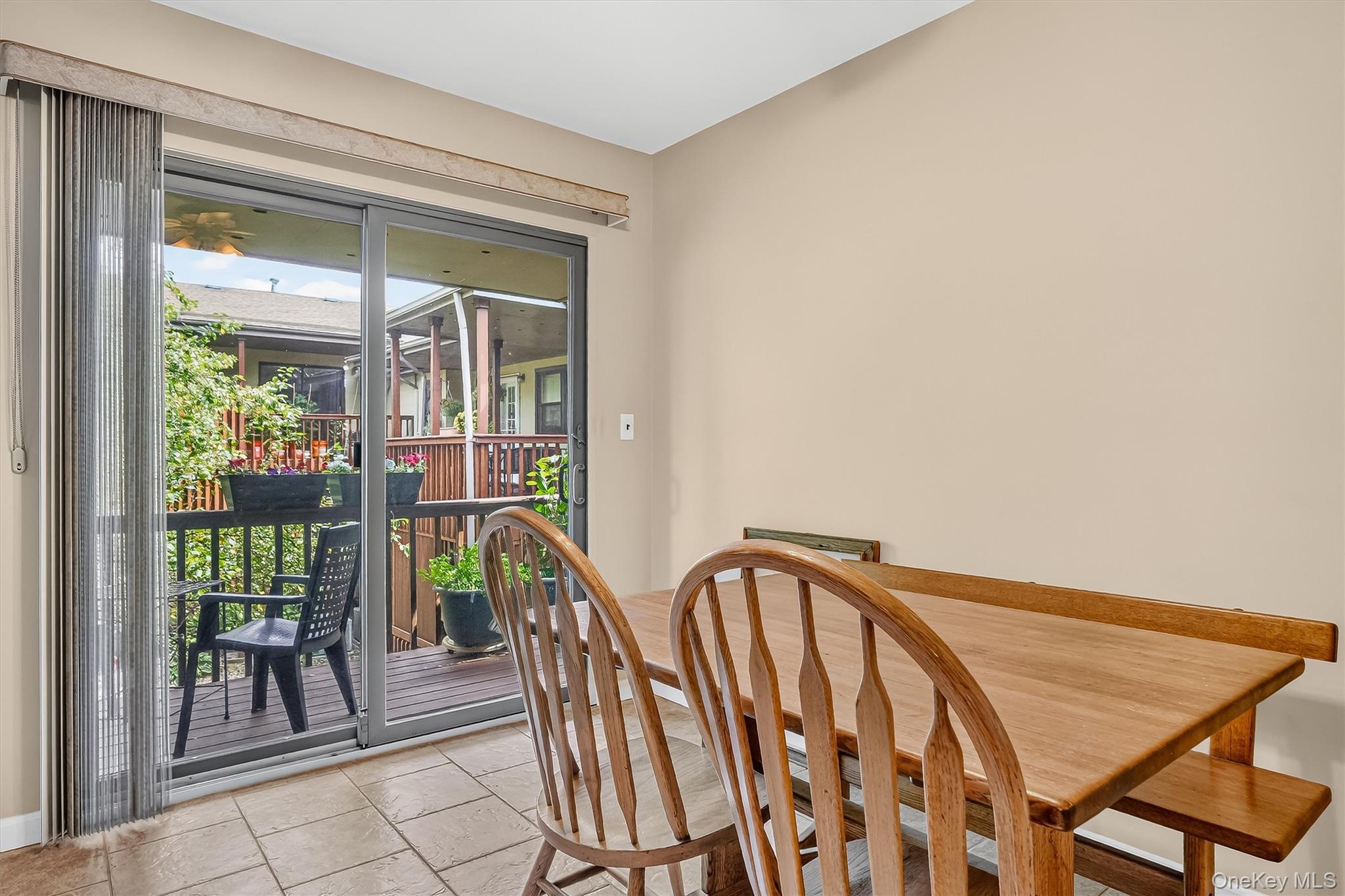 38 Milford Lane – For Sale photo 21