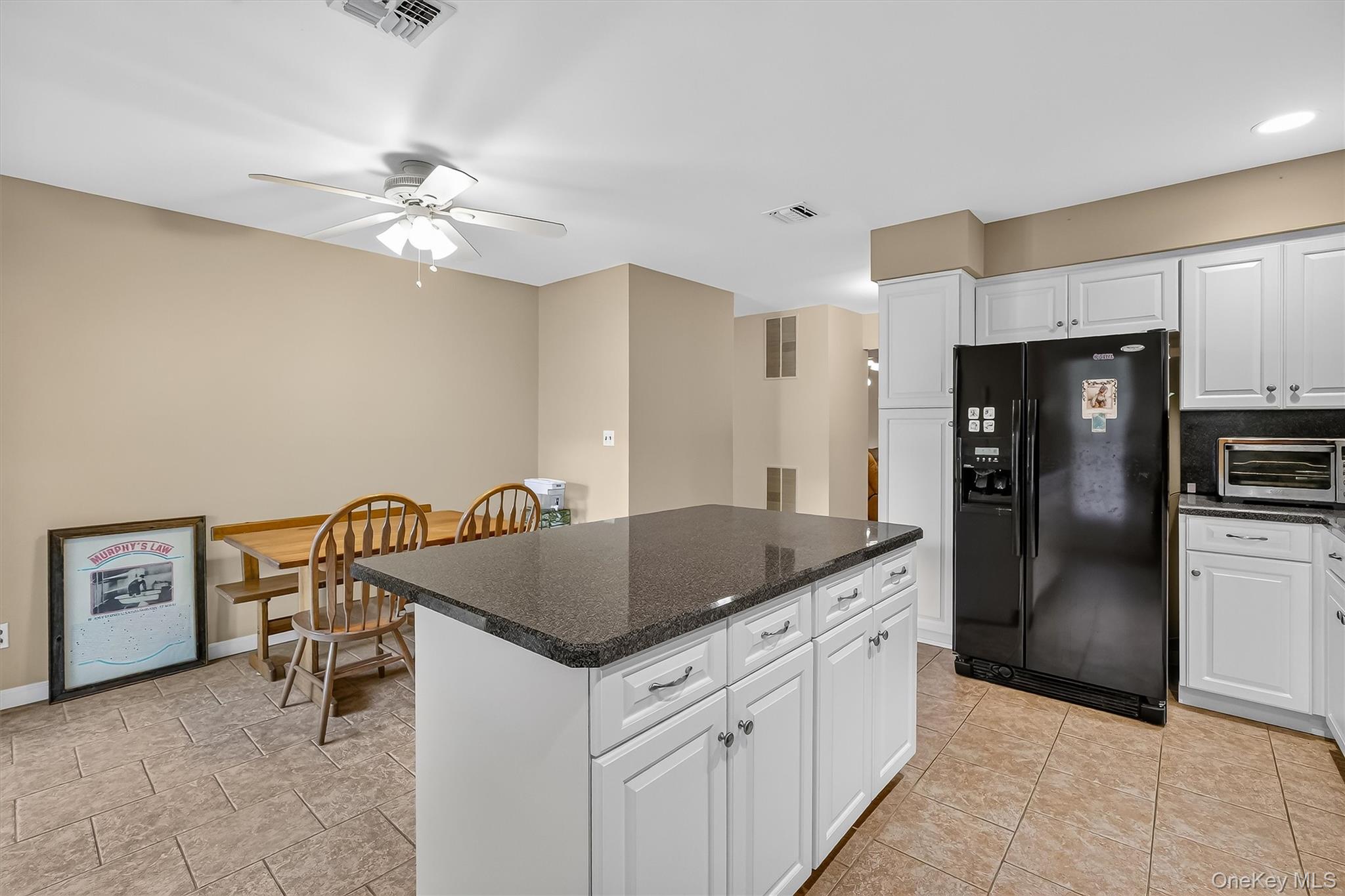 38 Milford Lane – For Sale photo 19