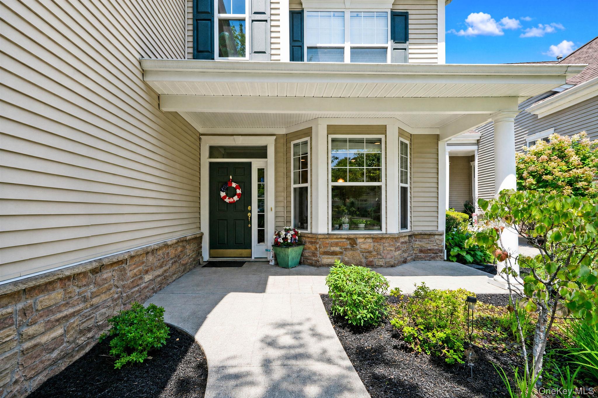140 Chopin Place – For Sale photo 2