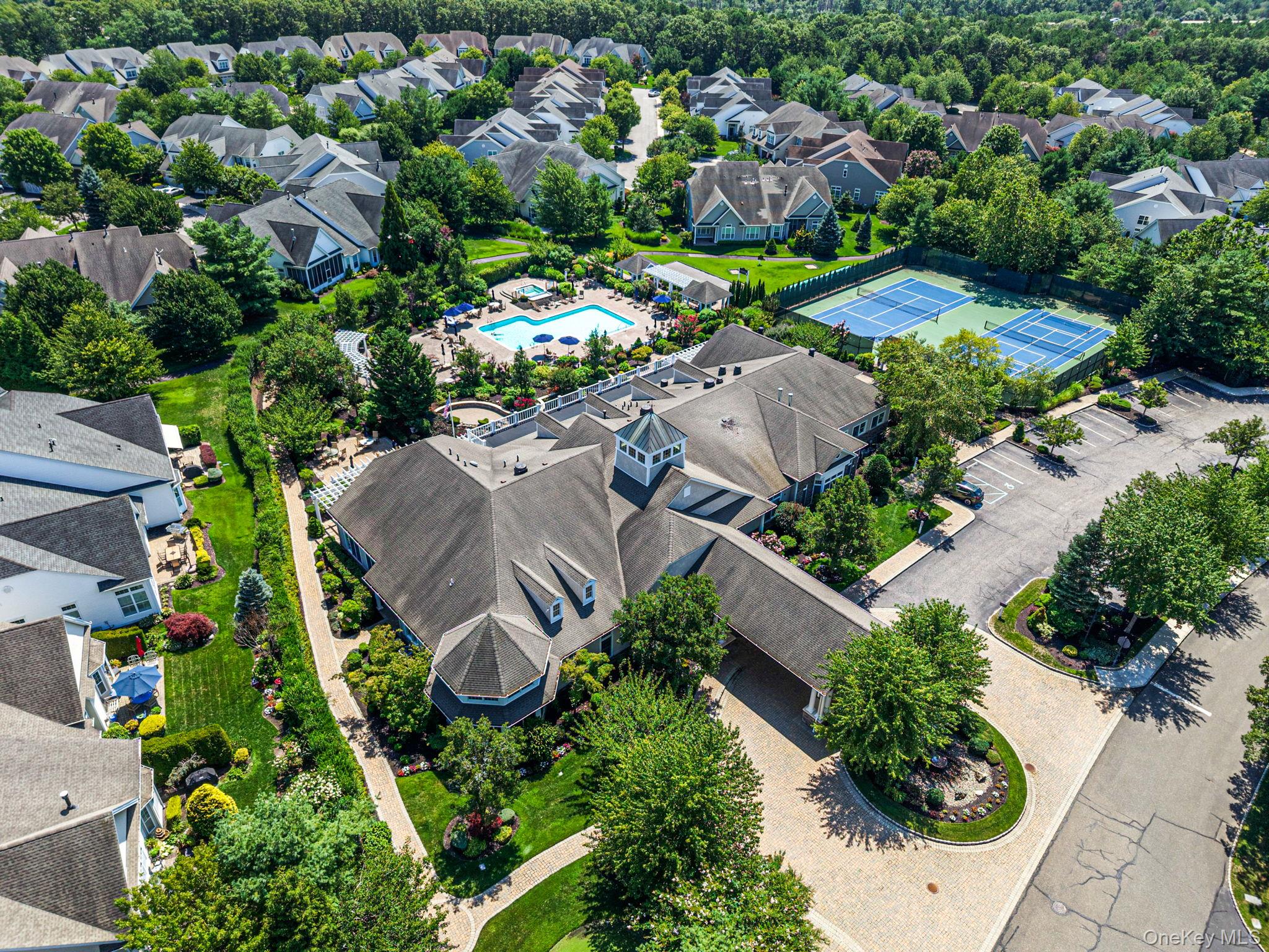 140 Chopin Place – For Sale photo 35