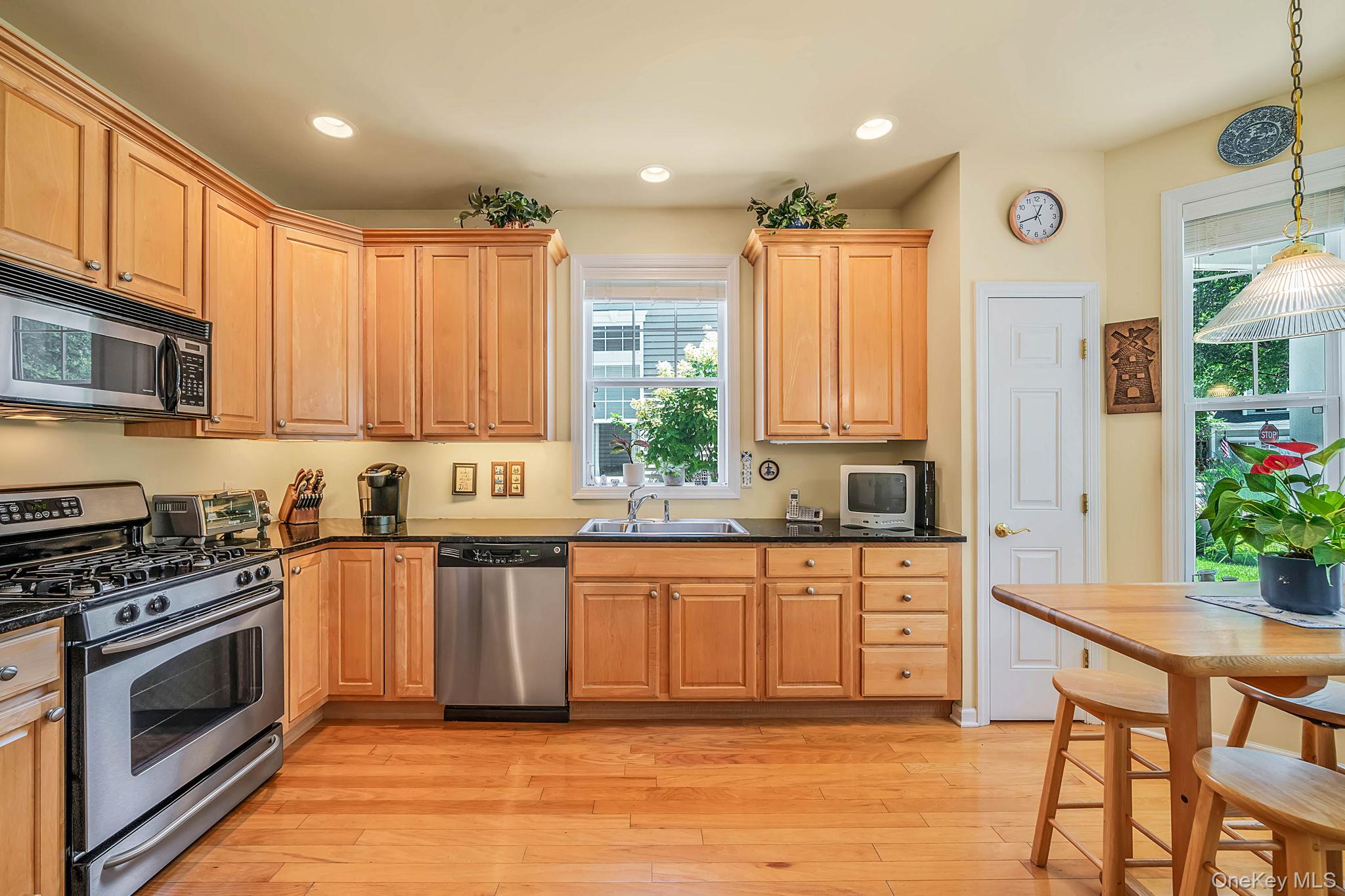 140 Chopin Place – For Sale photo 4