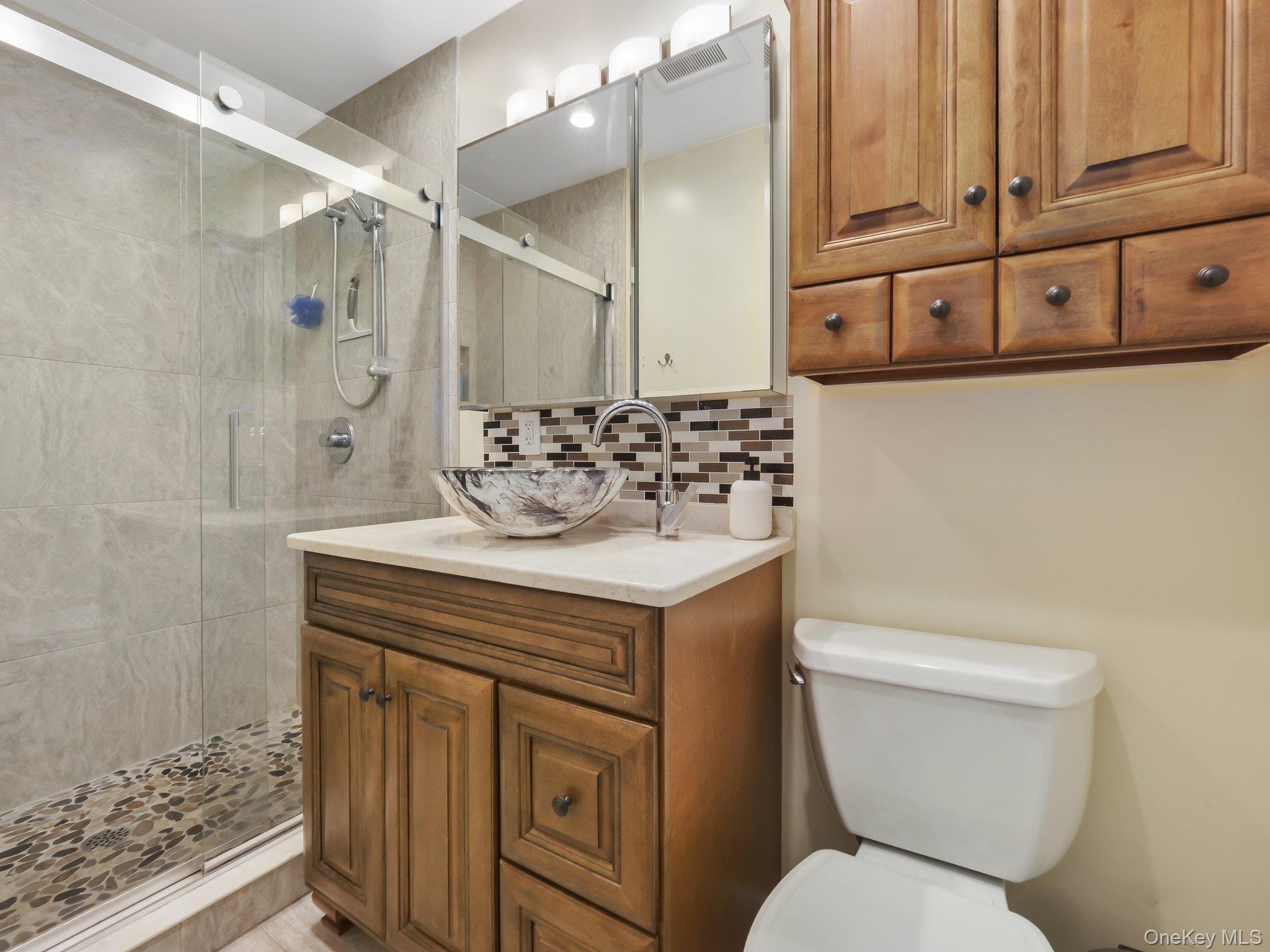 22 N Lorna Lane – For Sale photo 13