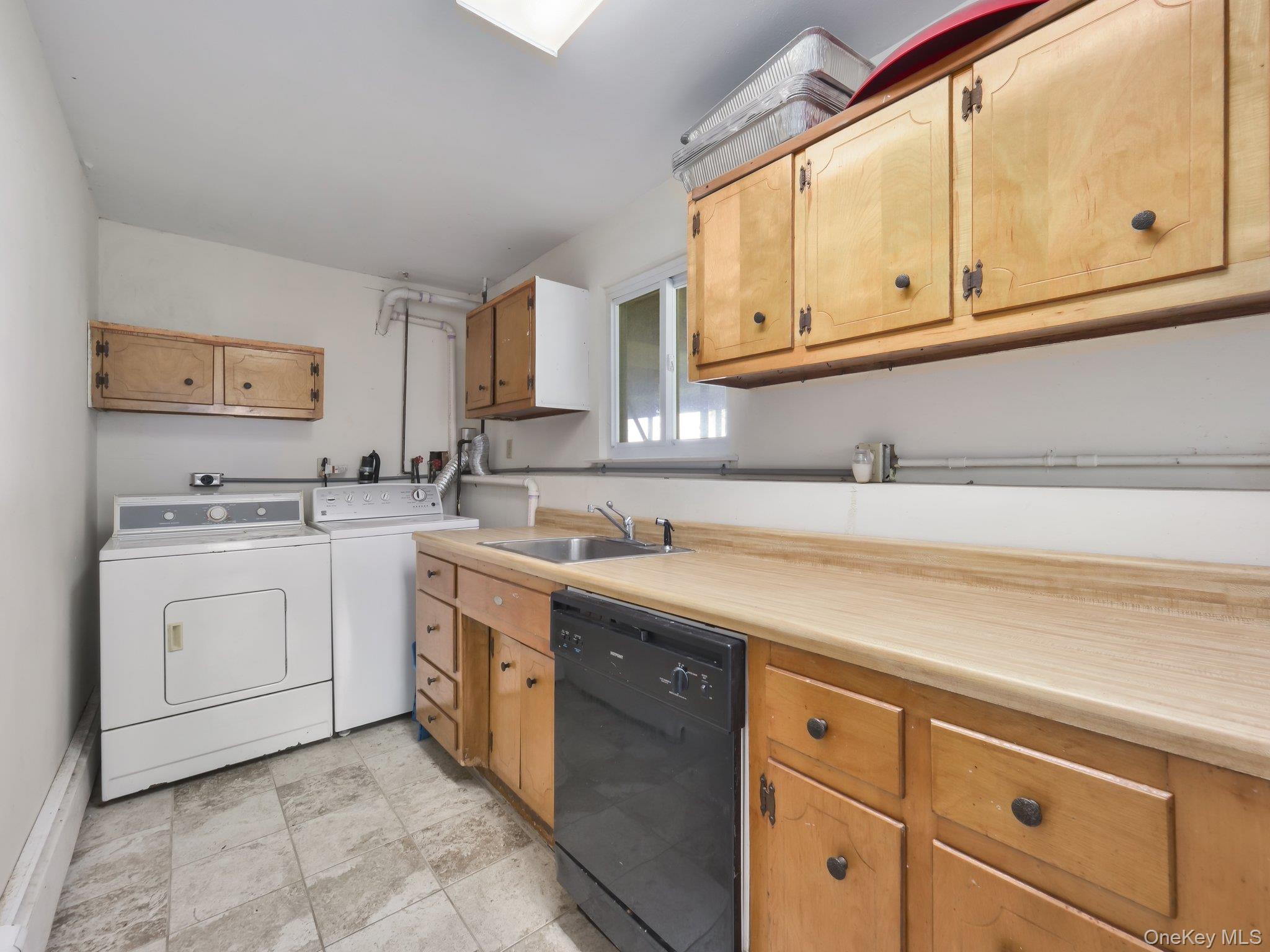 22 N Lorna Lane – For Sale photo 16