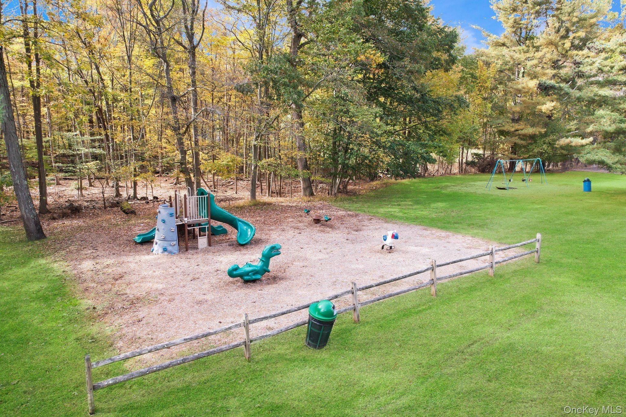 22 N Lorna Lane – For Sale photo 18