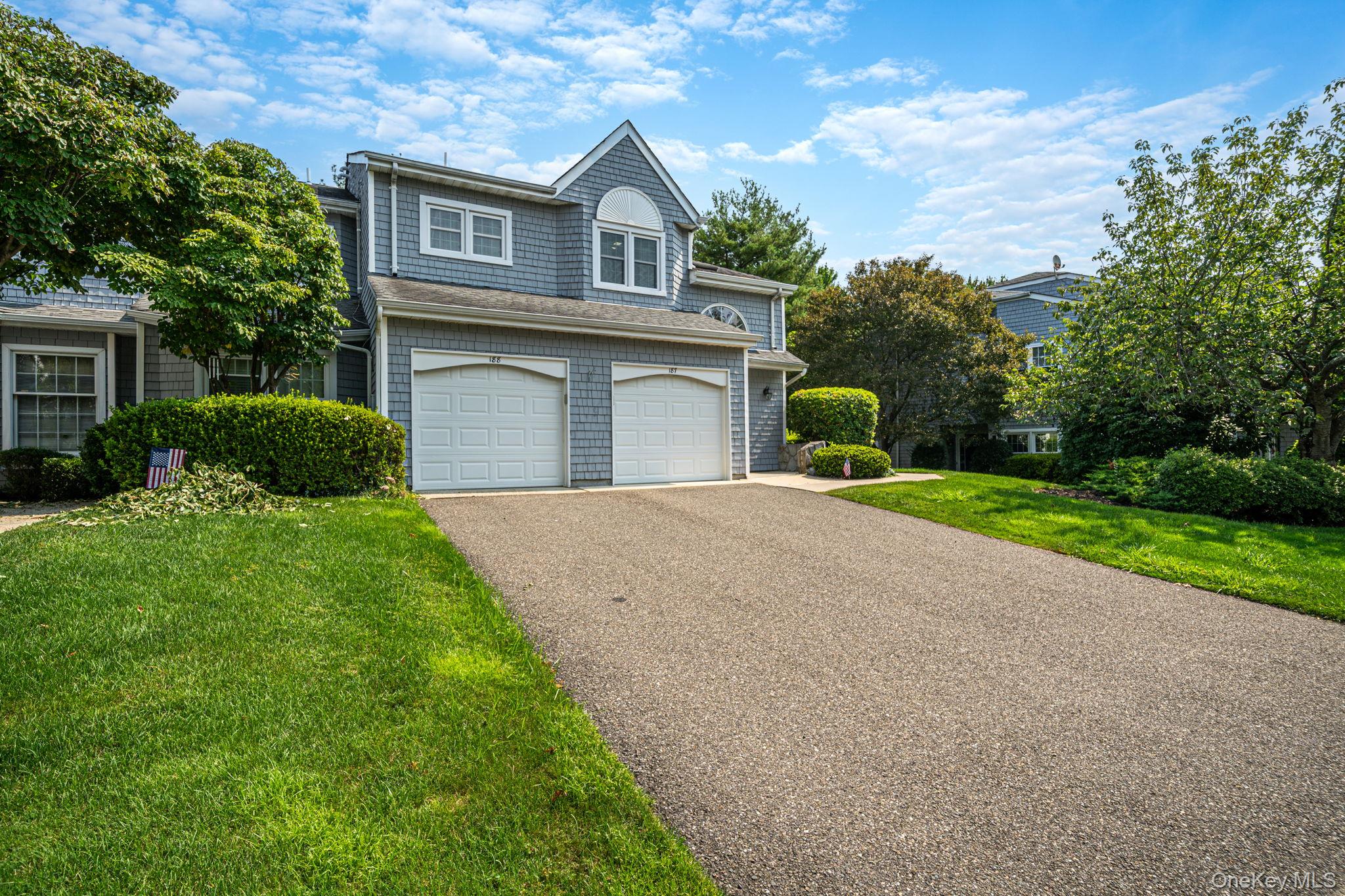 188 Lakebridge Drive N – For Sale photo 2
