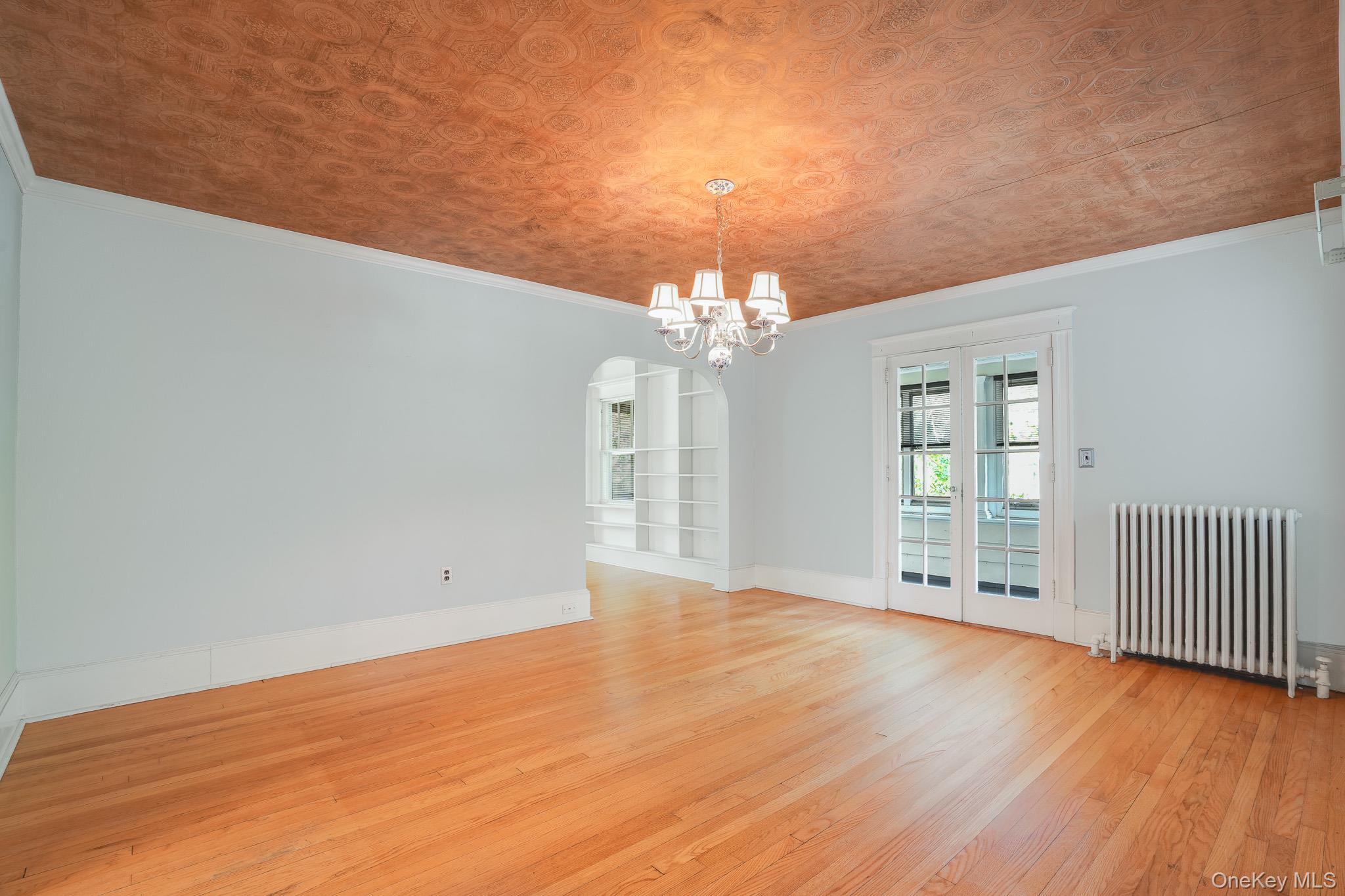 170 Hooker Avenue – For Sale photo 11