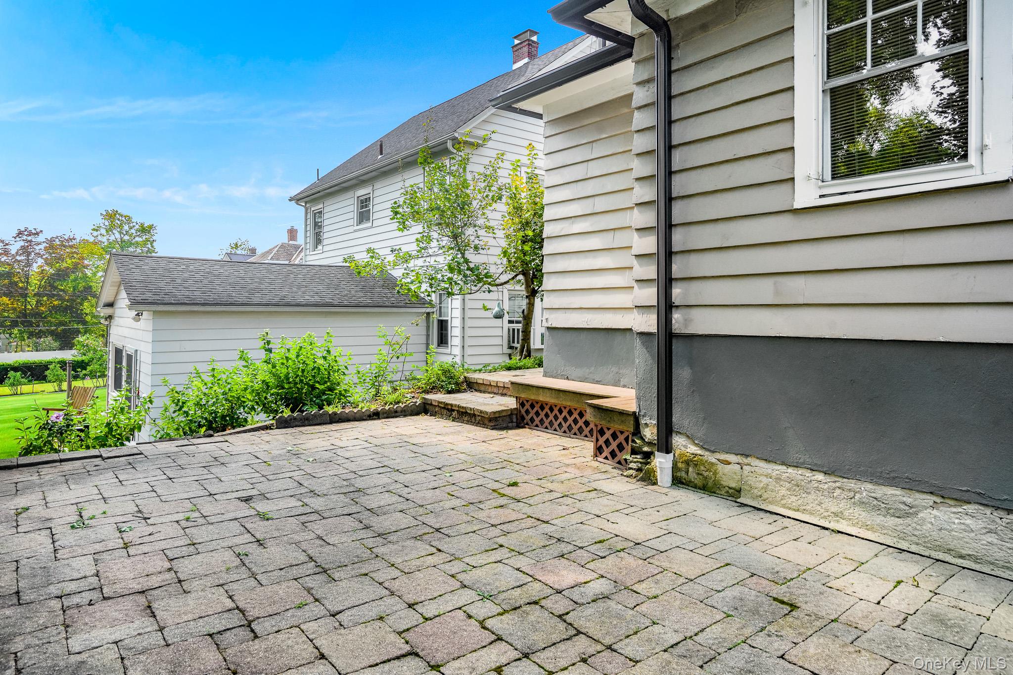 170 Hooker Avenue – For Sale photo 28