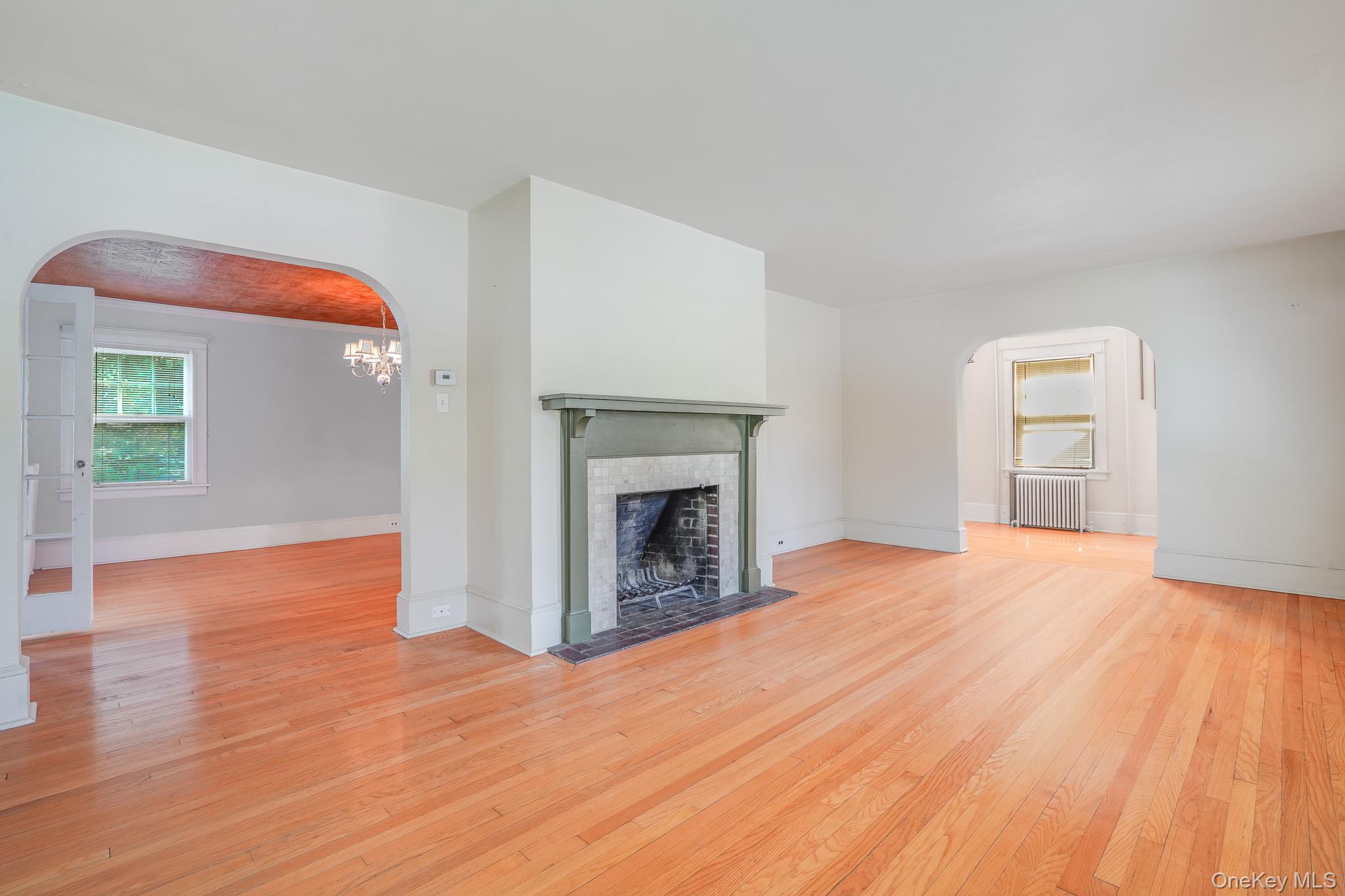 170 Hooker Avenue – For Sale photo 7